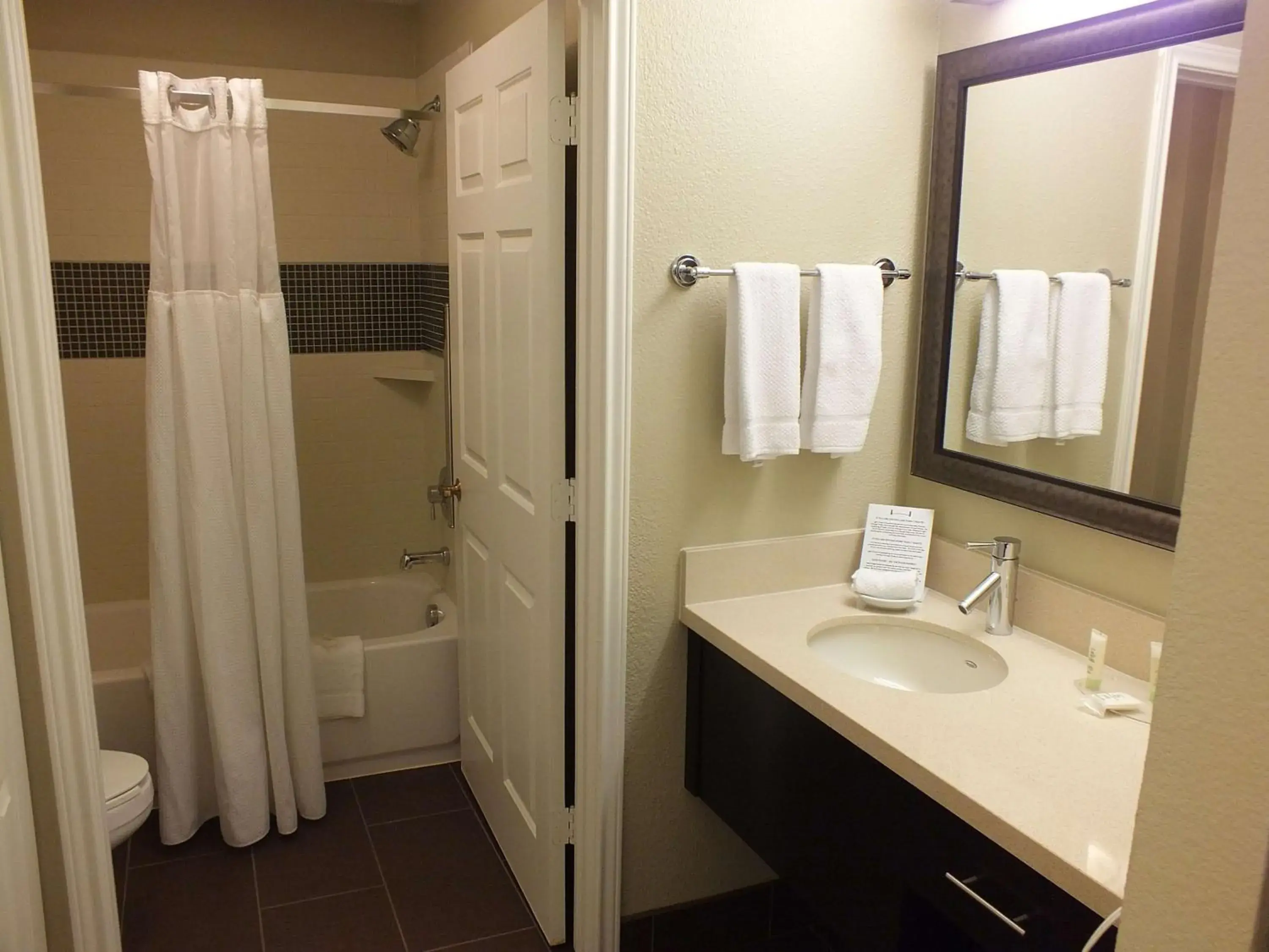 Bathroom in Staybridge Suites Irving Las Colinas by IHG Bathroom in Staybridge Suites Irving Las Colinas by IHG