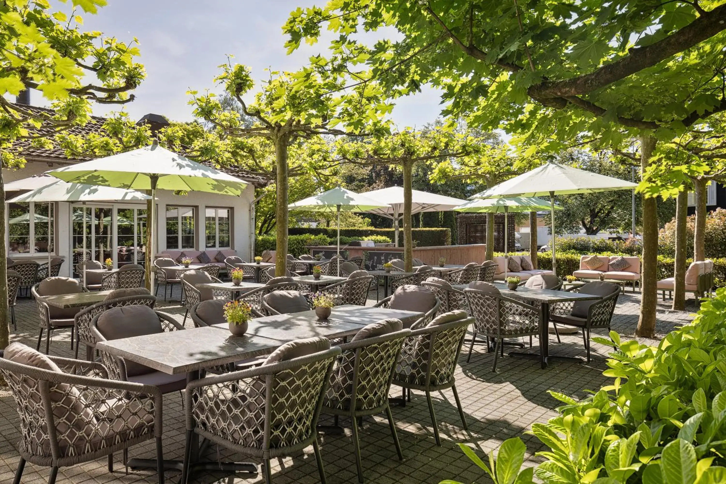 Restaurant/places to eat in b-smart hotel Widnau Restaurant/places to eat in b-smart hotel Widnau