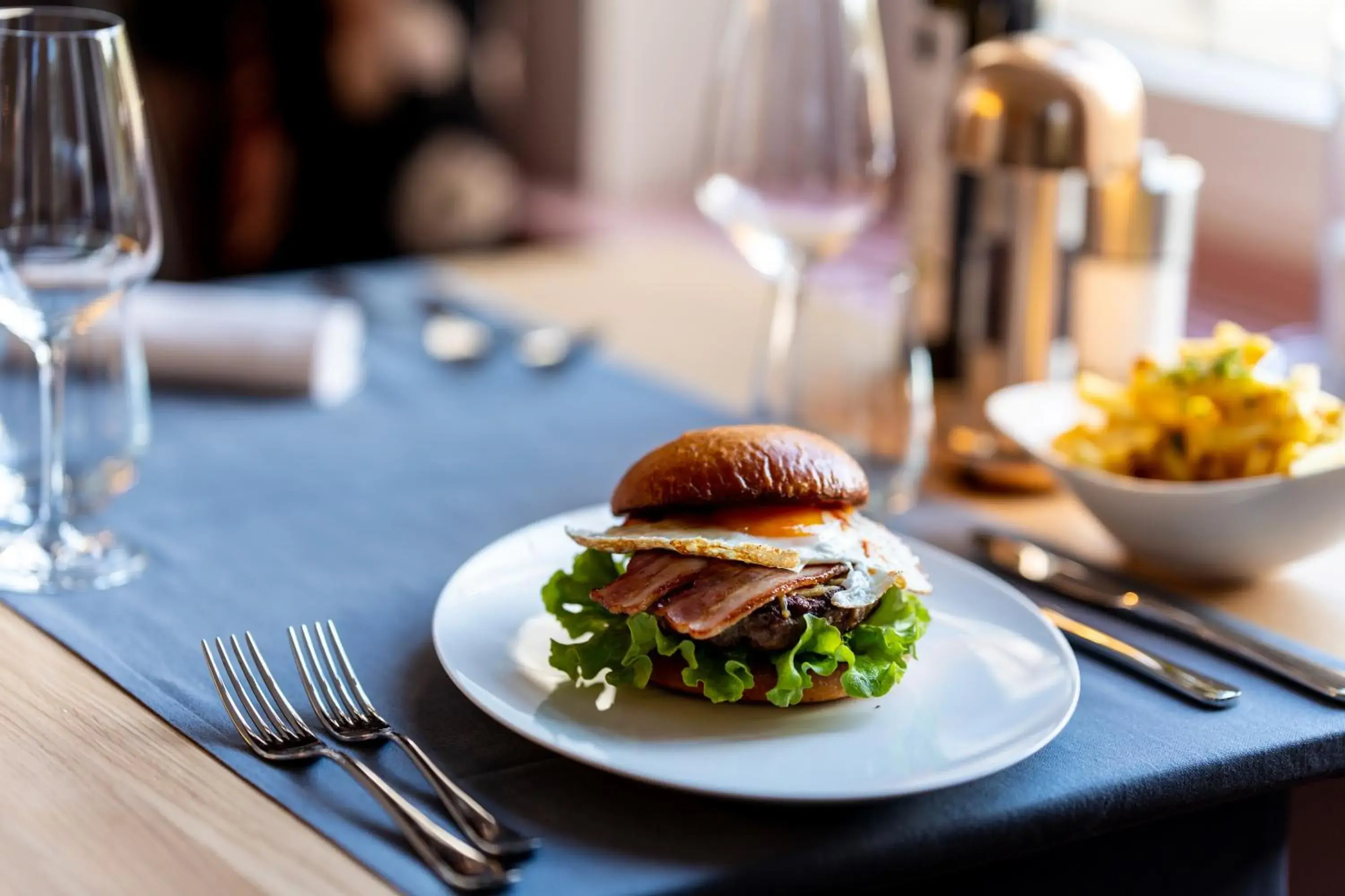 Restaurant/places to eat in b-smart hotel Widnau Restaurant/places to eat in b-smart hotel Widnau