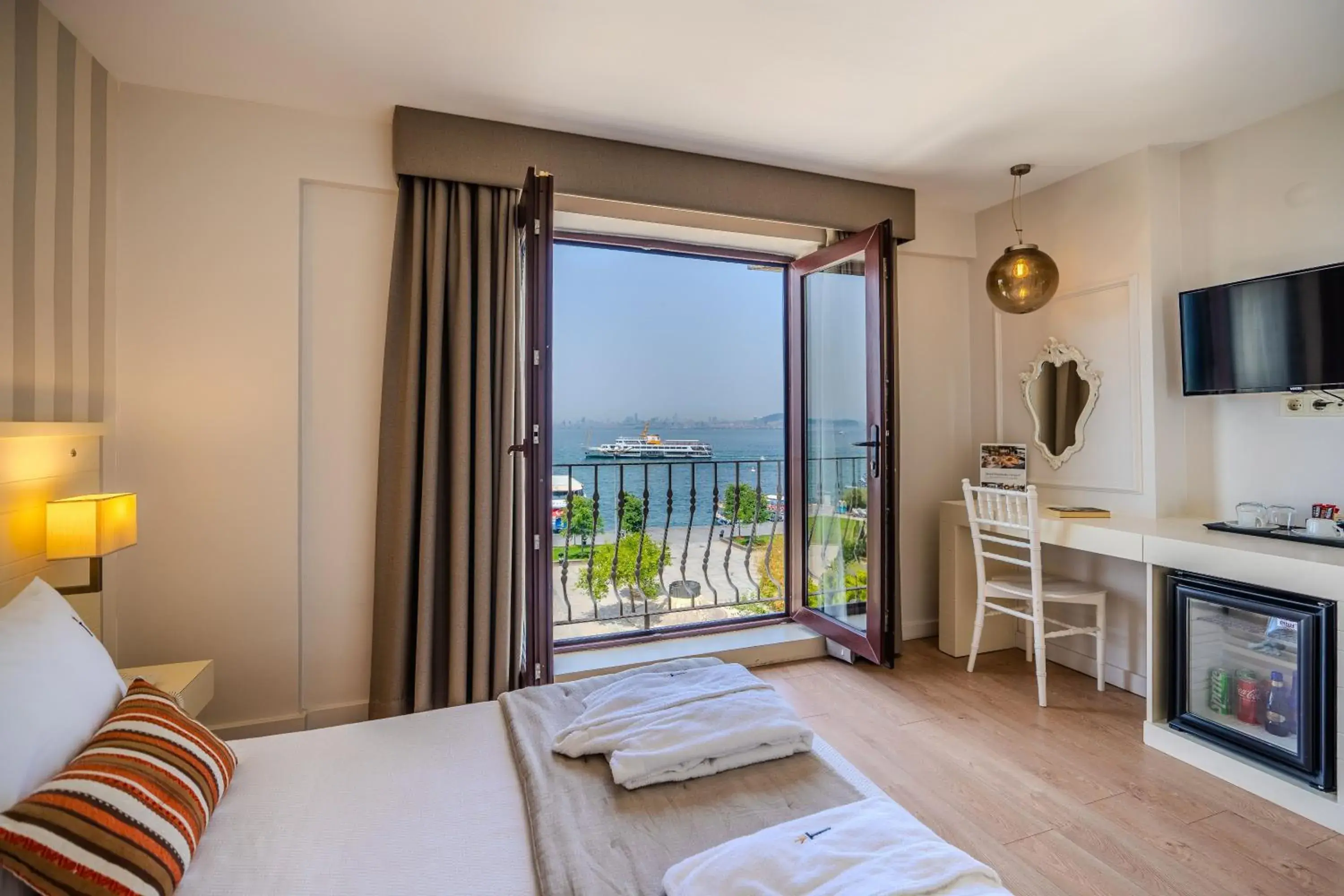 Bedroom in Tiara Buyukada Bedroom in Tiara Buyukada