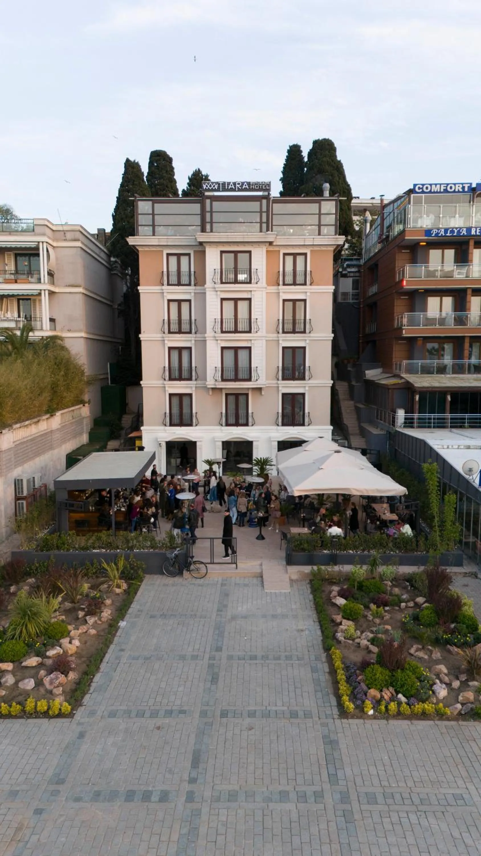 Property building in Tiara Buyukada