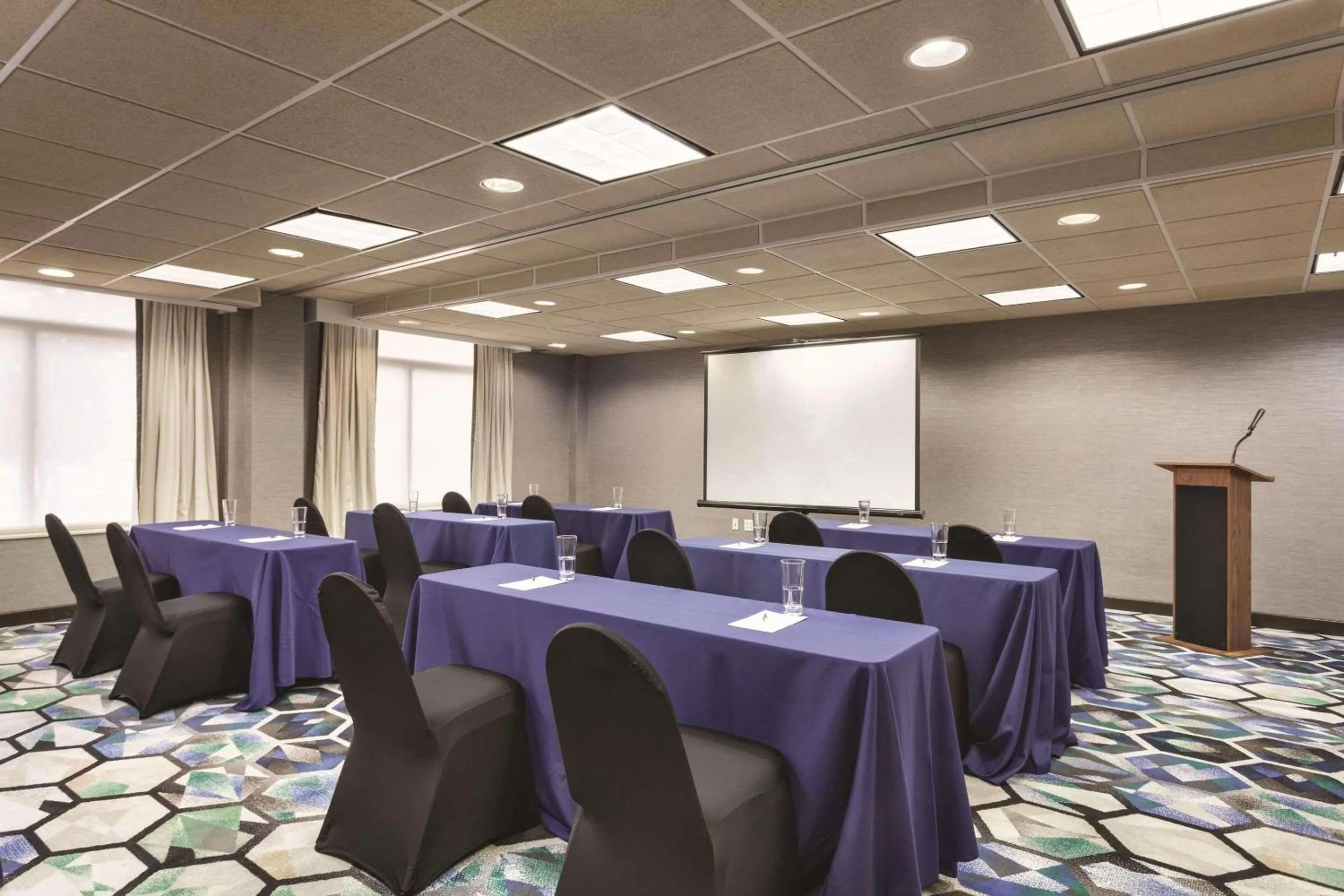 Meeting/conference room in Pace Hotel Addison