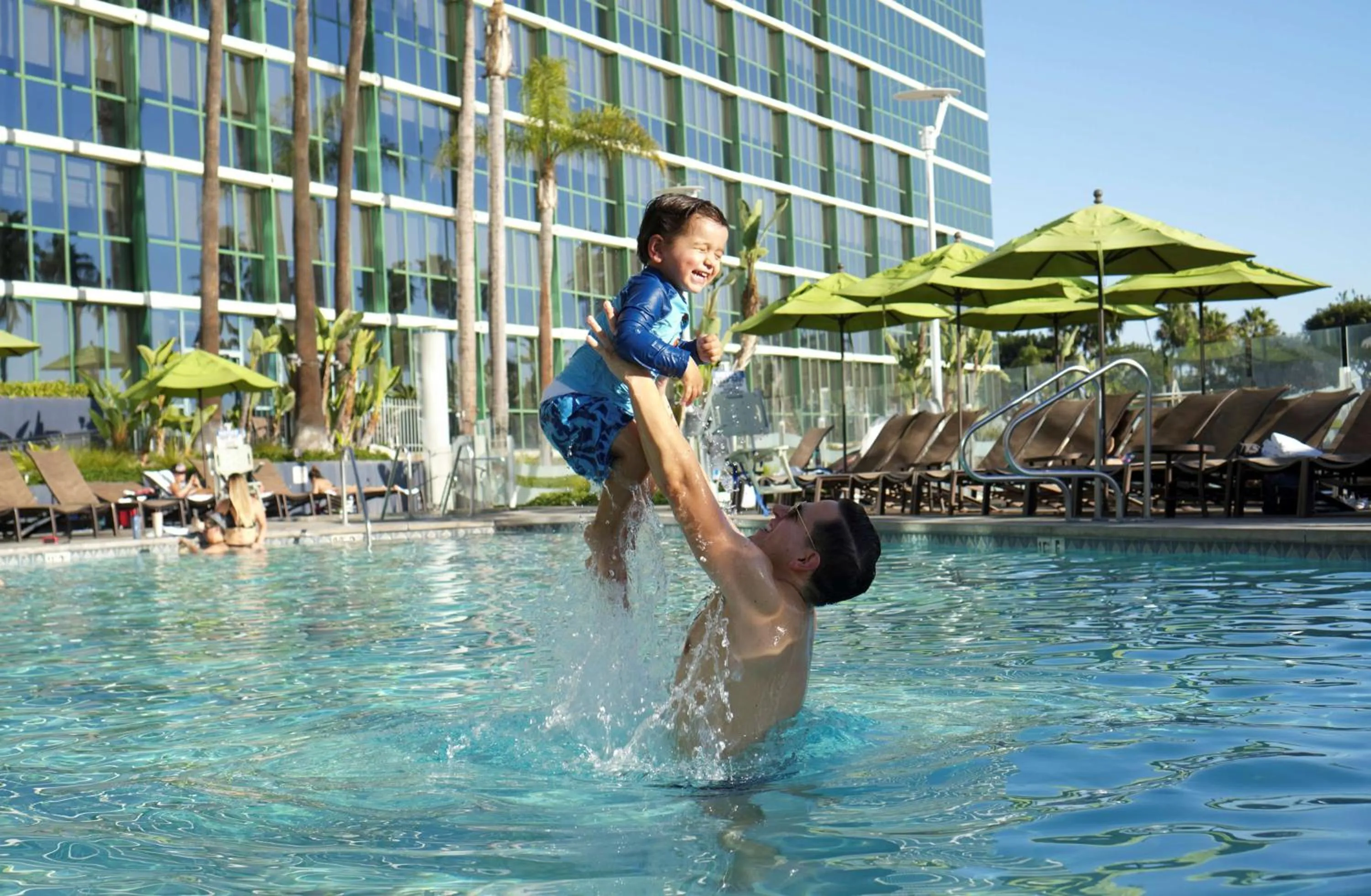 Swimming pool in Hyatt Regency Long Beach