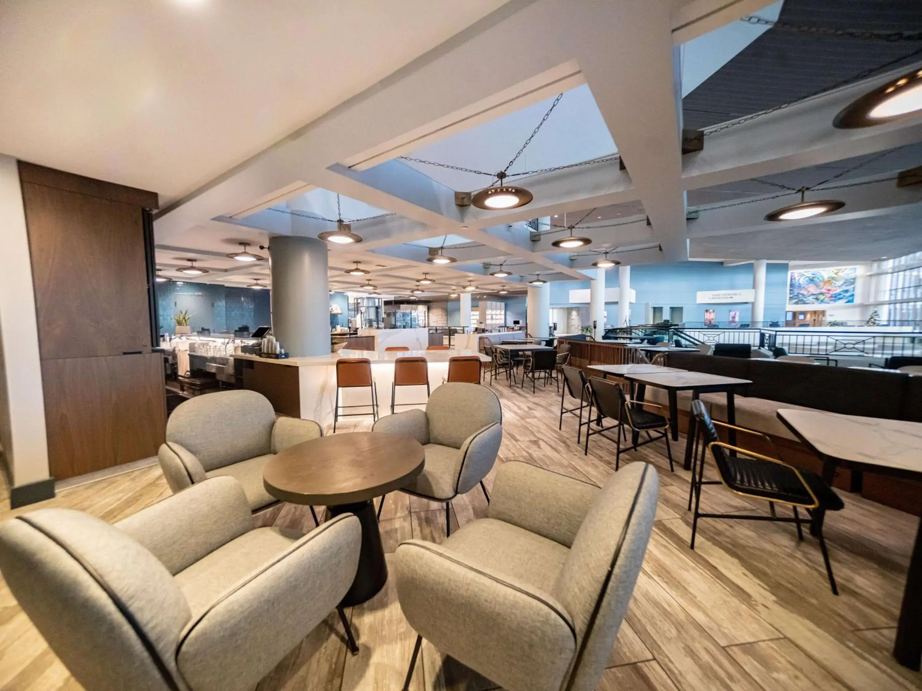 Restaurant/places to eat in Hyatt Regency Long Beach Restaurant/places to eat in Hyatt Regency Long Beach