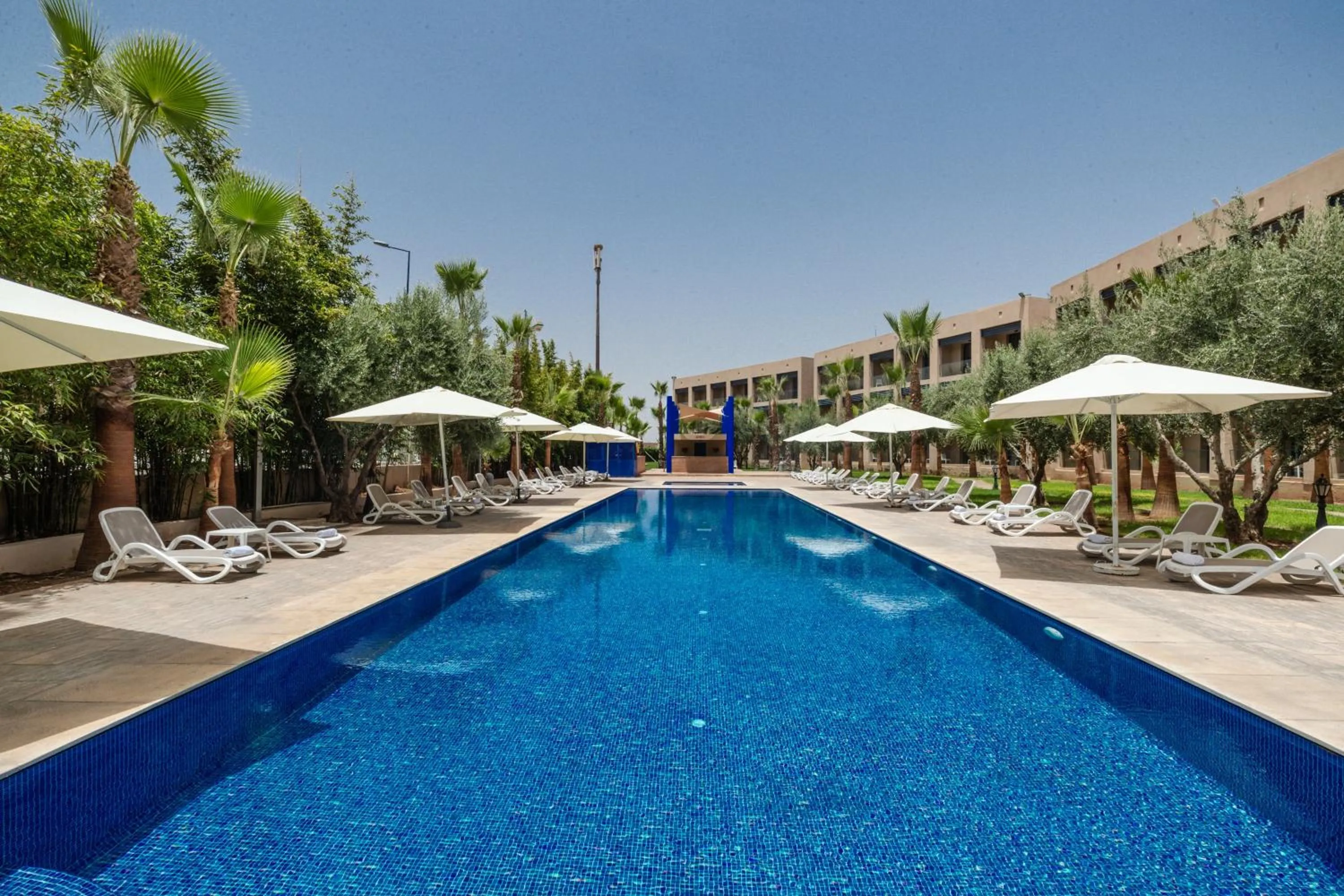 Swimming pool in Wazo Hotel