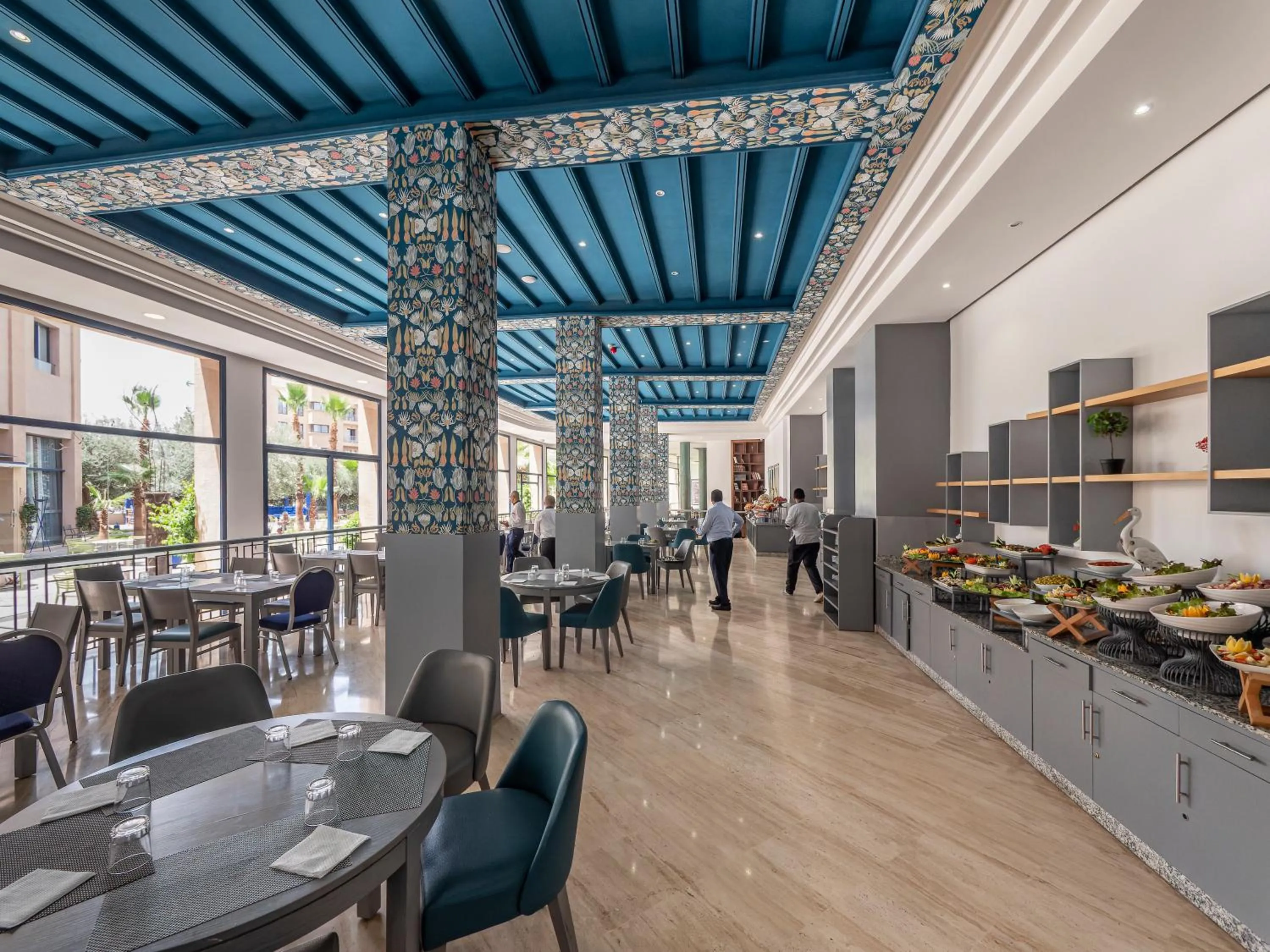 Restaurant/places to eat in Wazo Hotel