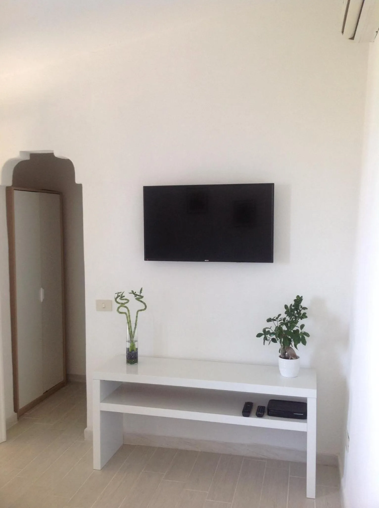 TV and multimedia in La Terrazzina sul tramonto