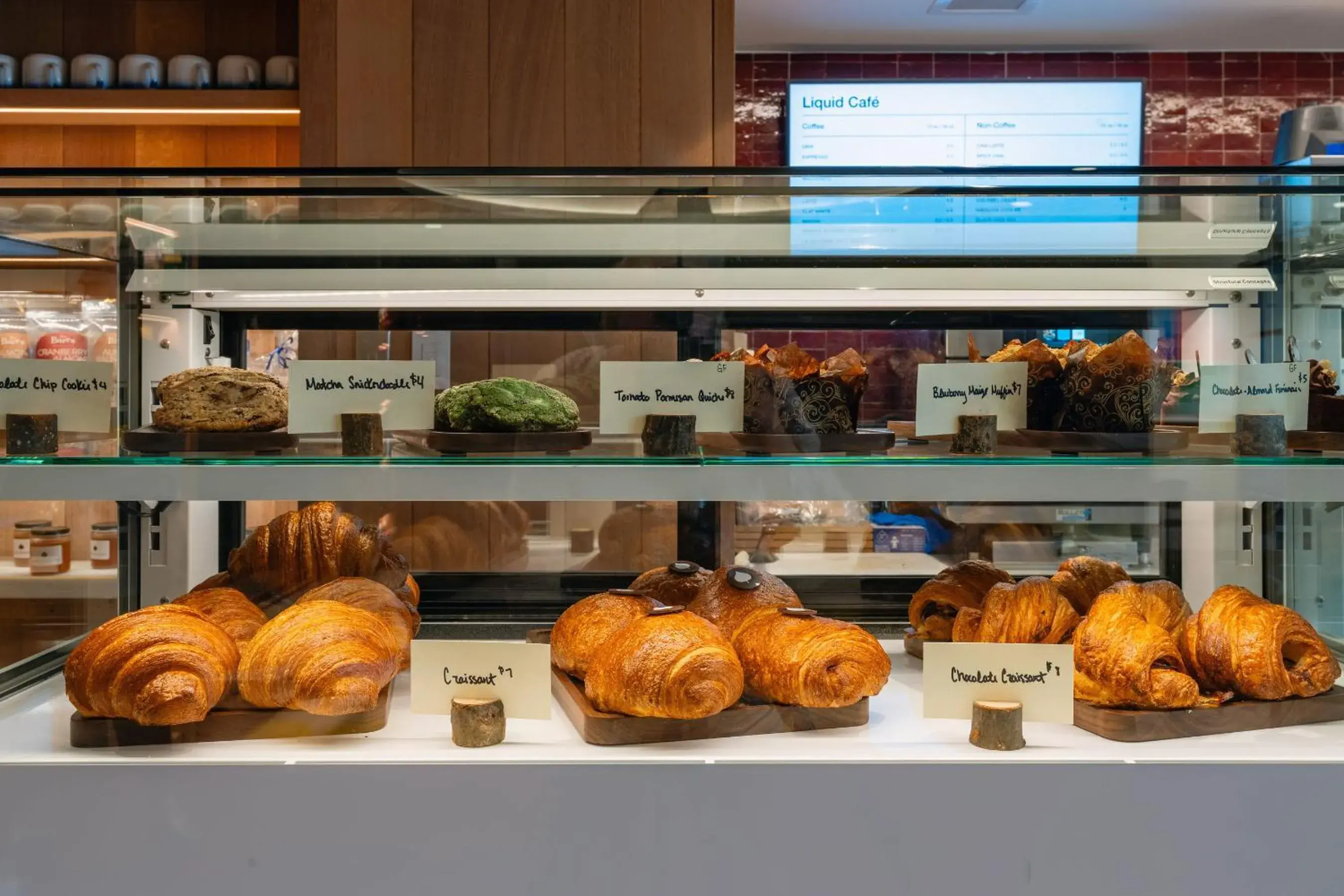 Breakfast in Aspen Meadows Resort Breakfast in Aspen Meadows Resort