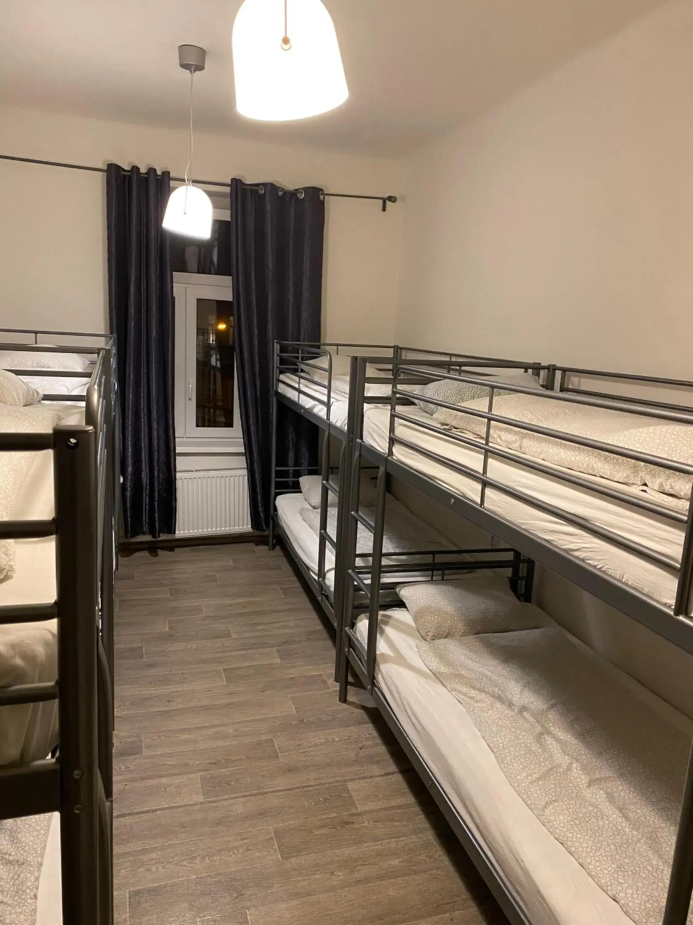 Bed in Easy Housing Bed in Easy Housing