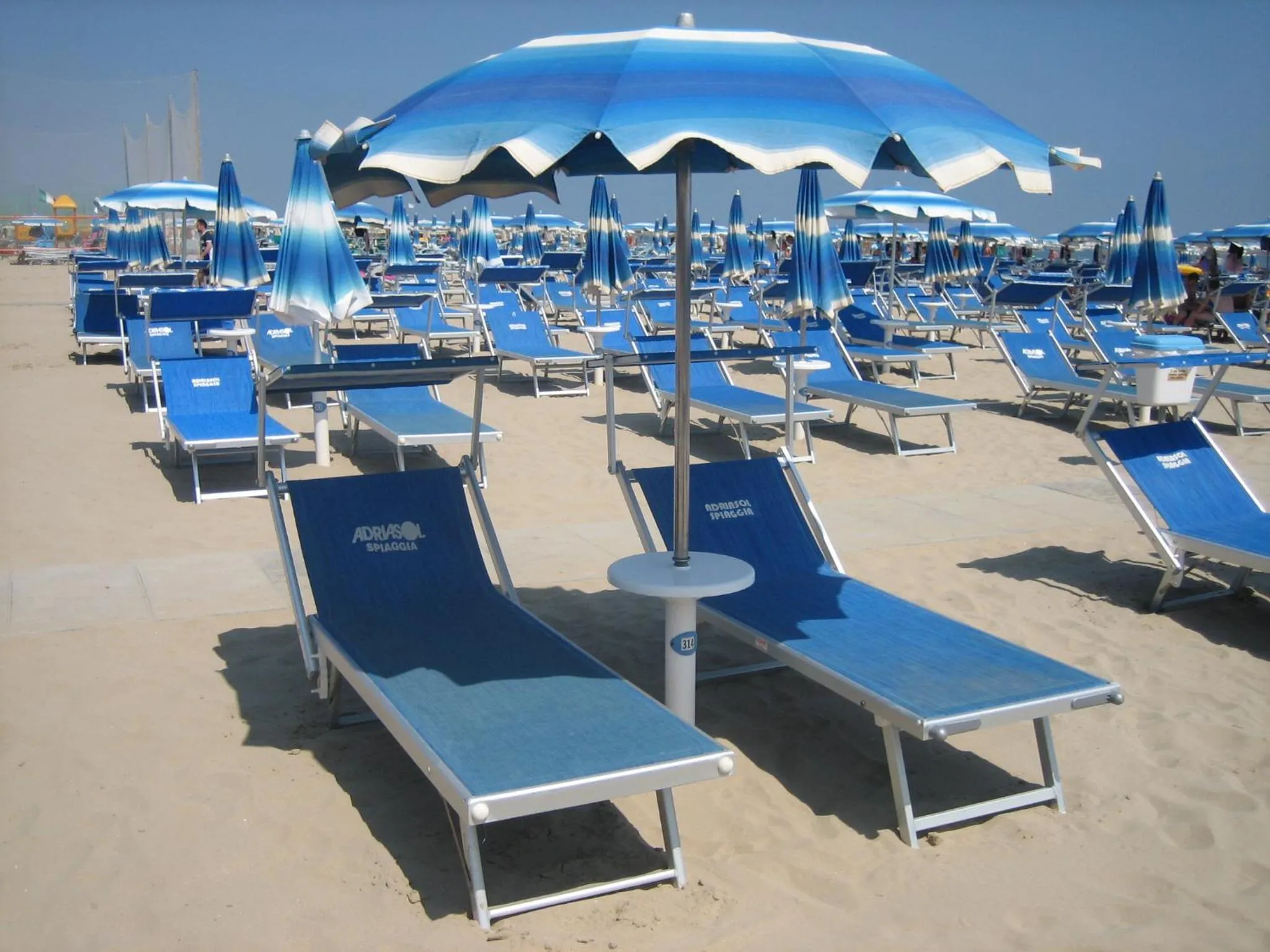 Beach in Hotel Caribia Pinarella
