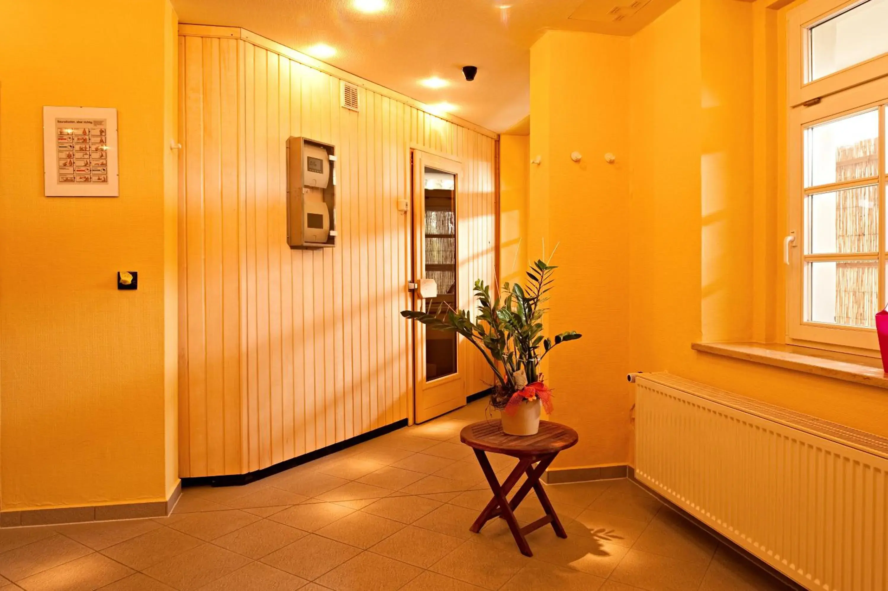 Sauna, Lobby/Reception in Vitalhotel Weisse Elster