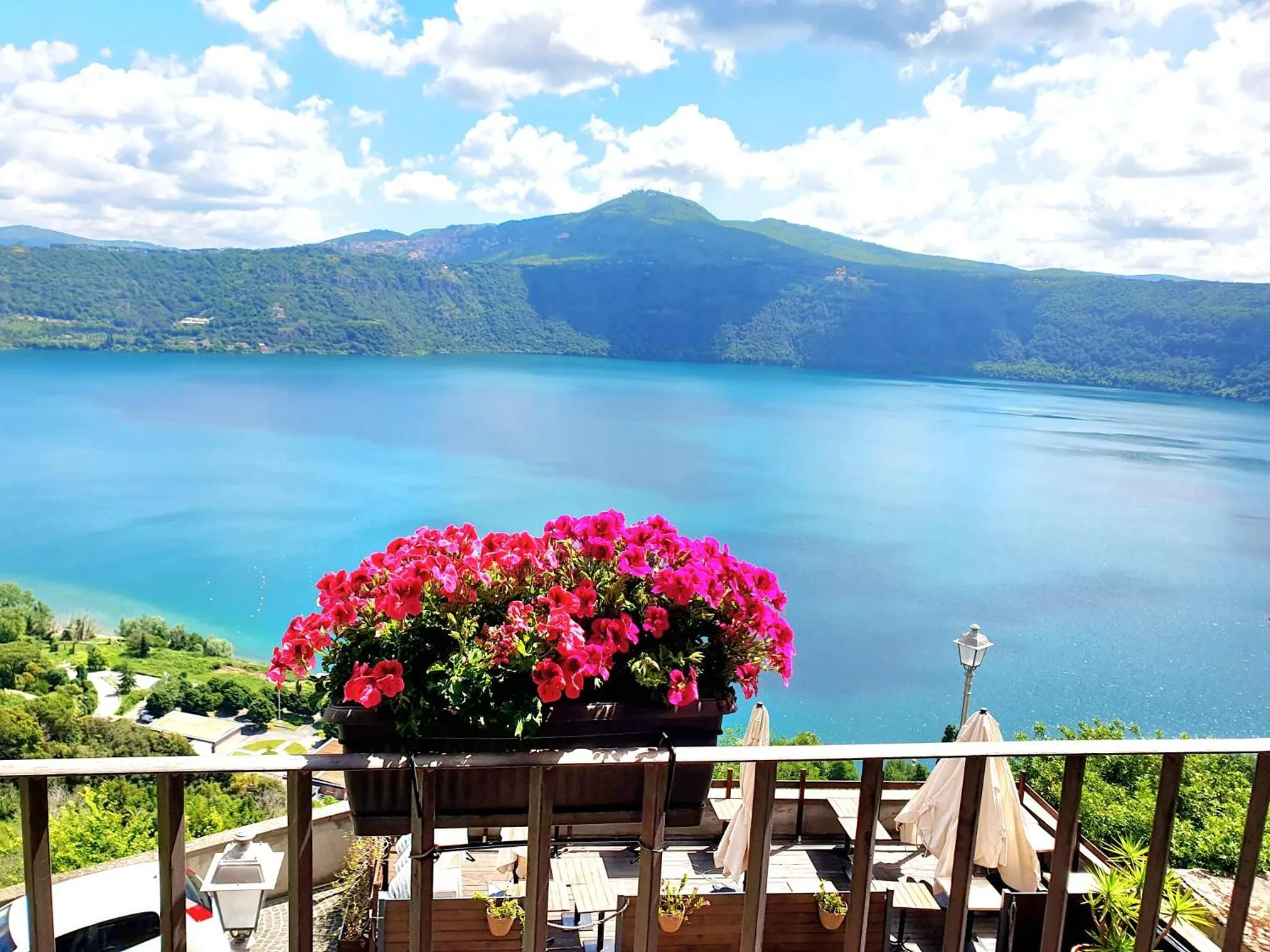 Lake view in Atlantis Inn Castelgandolfo