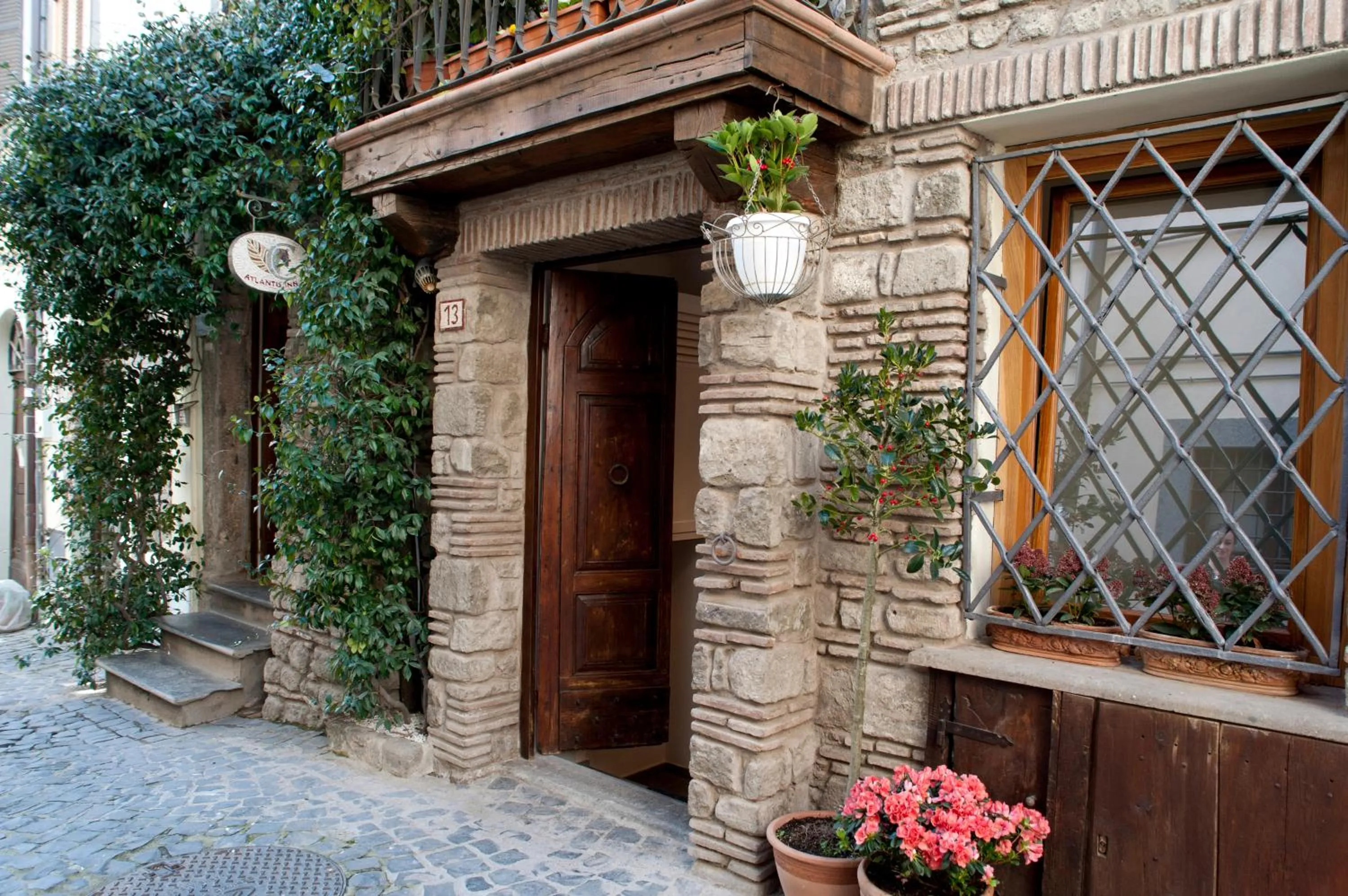 Facade/entrance in Atlantis Inn Castelgandolfo