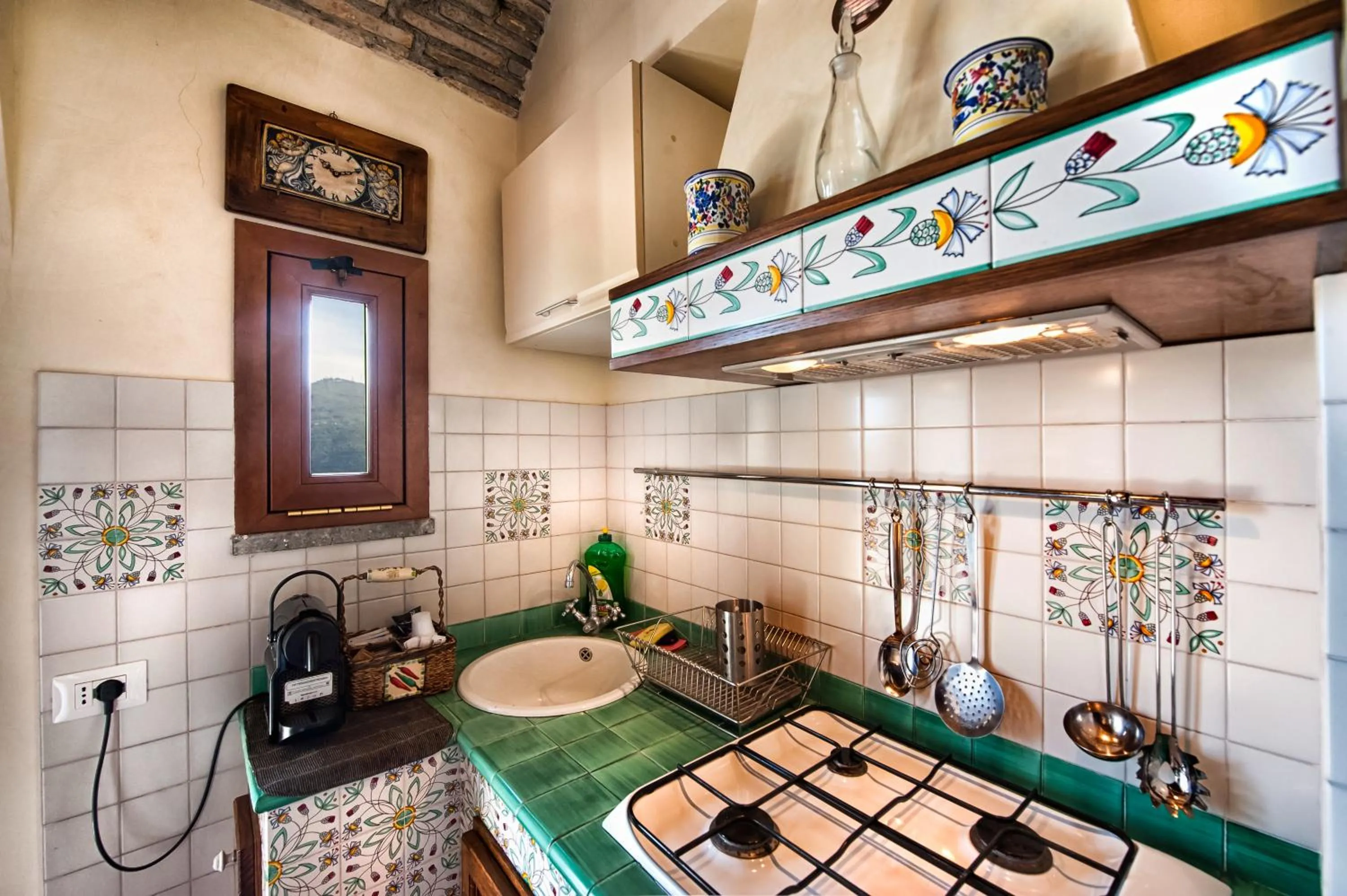 Kitchen or kitchenette in Atlantis Inn Castelgandolfo