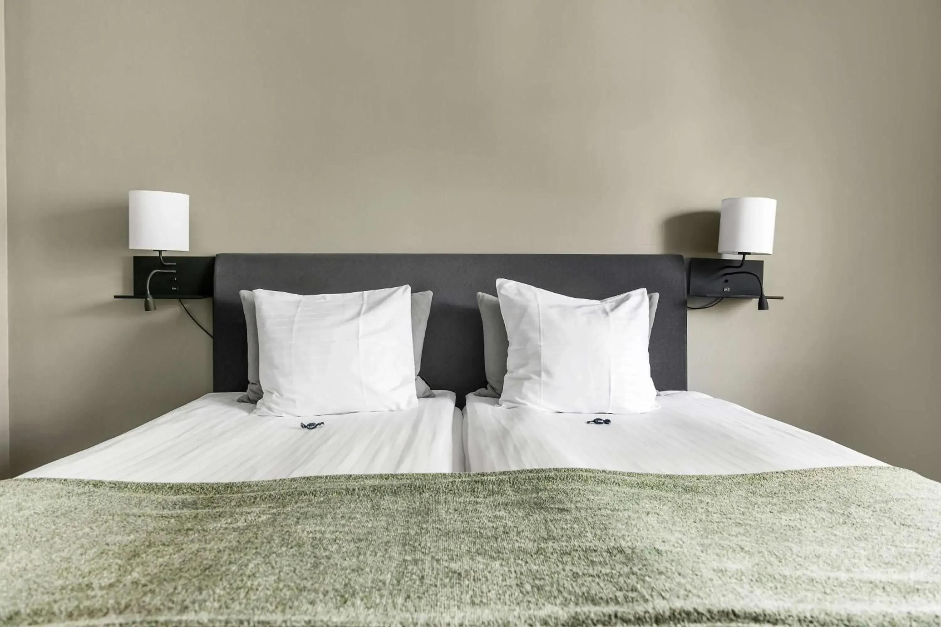 Bedroom, Bed in Best Western Malmia Hotel Bedroom, Bed in Best Western Malmia Hotel