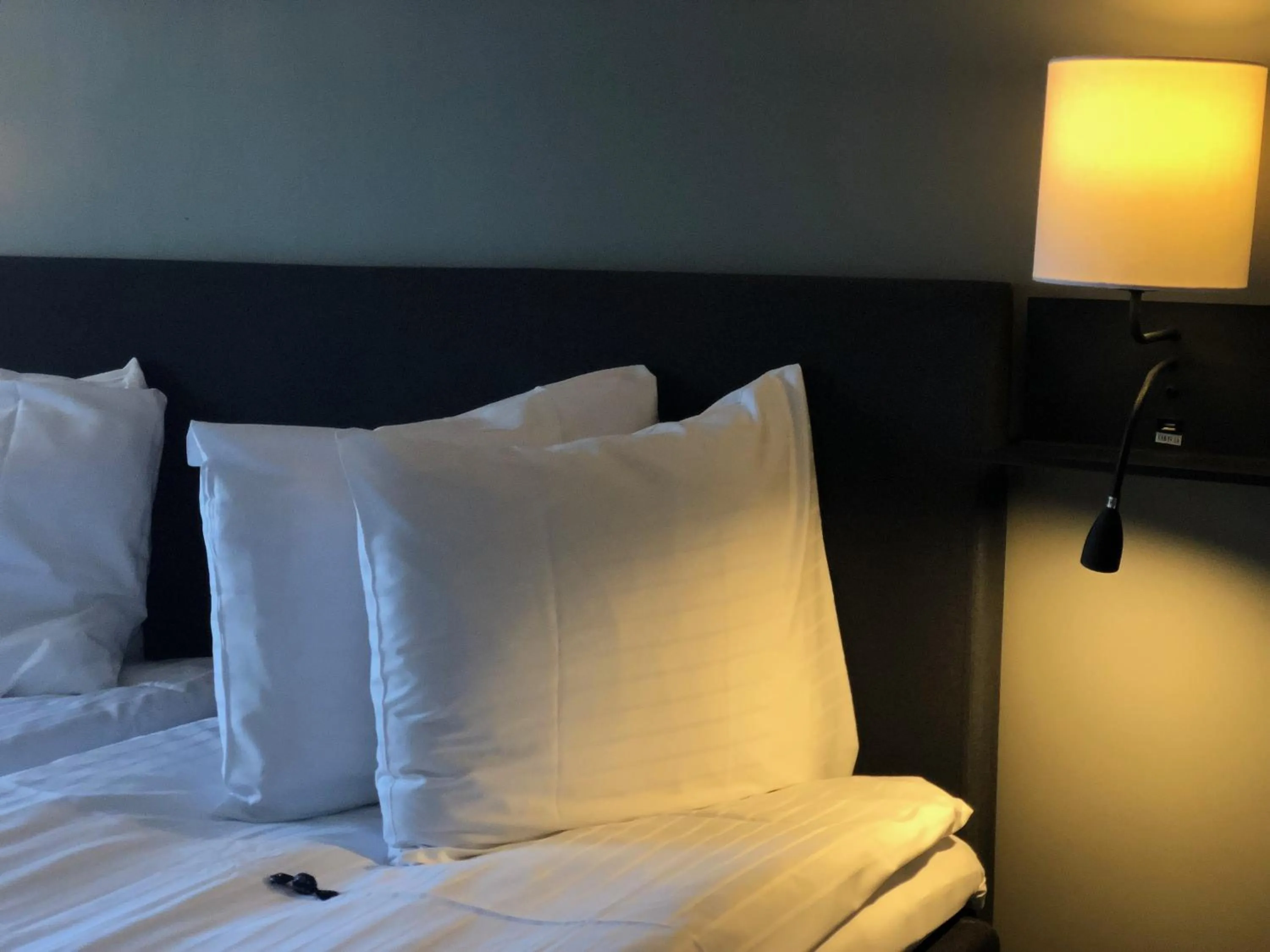 Bed in Best Western Malmia Hotel