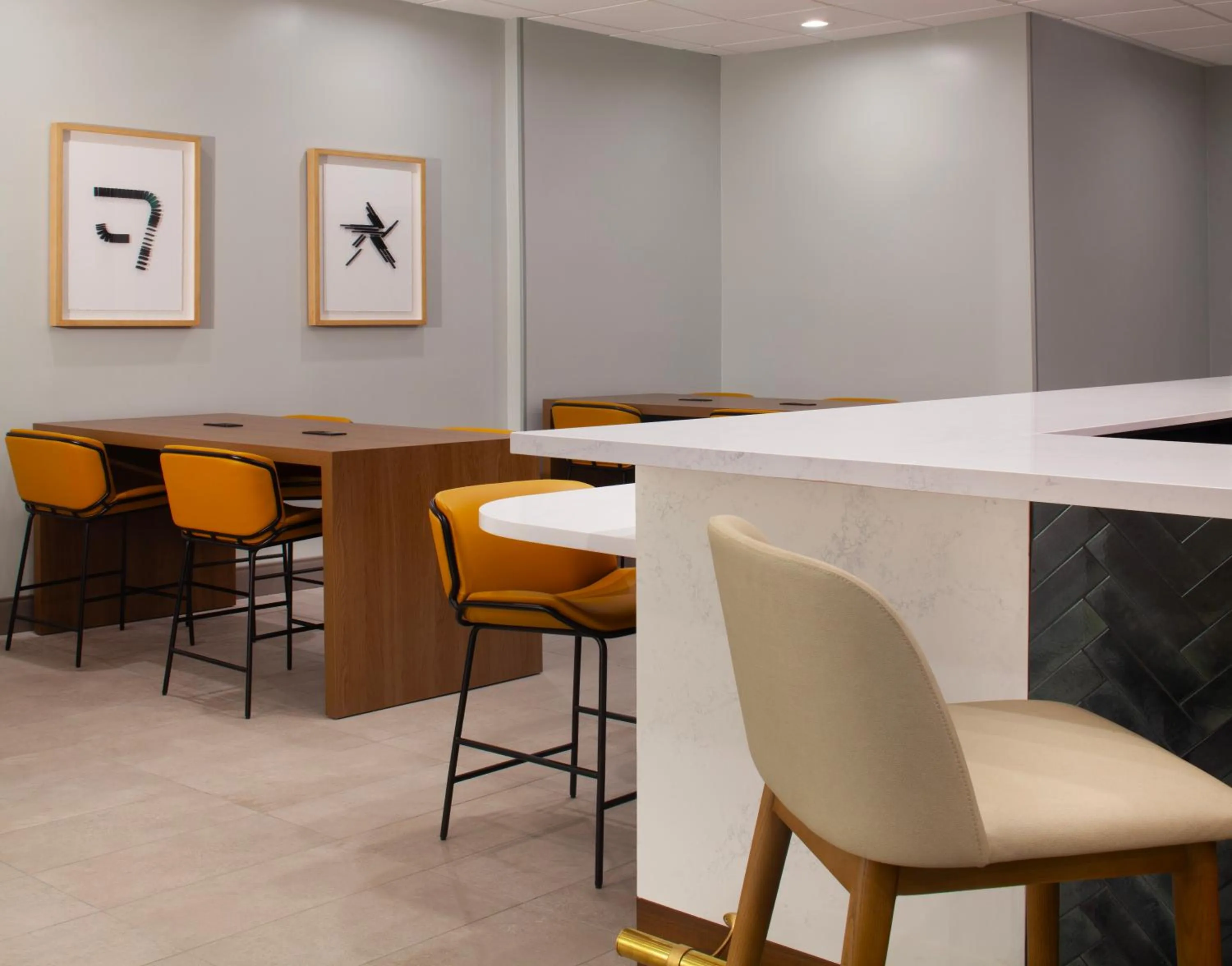 Restaurant/places to eat in Holiday Inn Corpus Christi Arpt & Conf Ctr by IHG