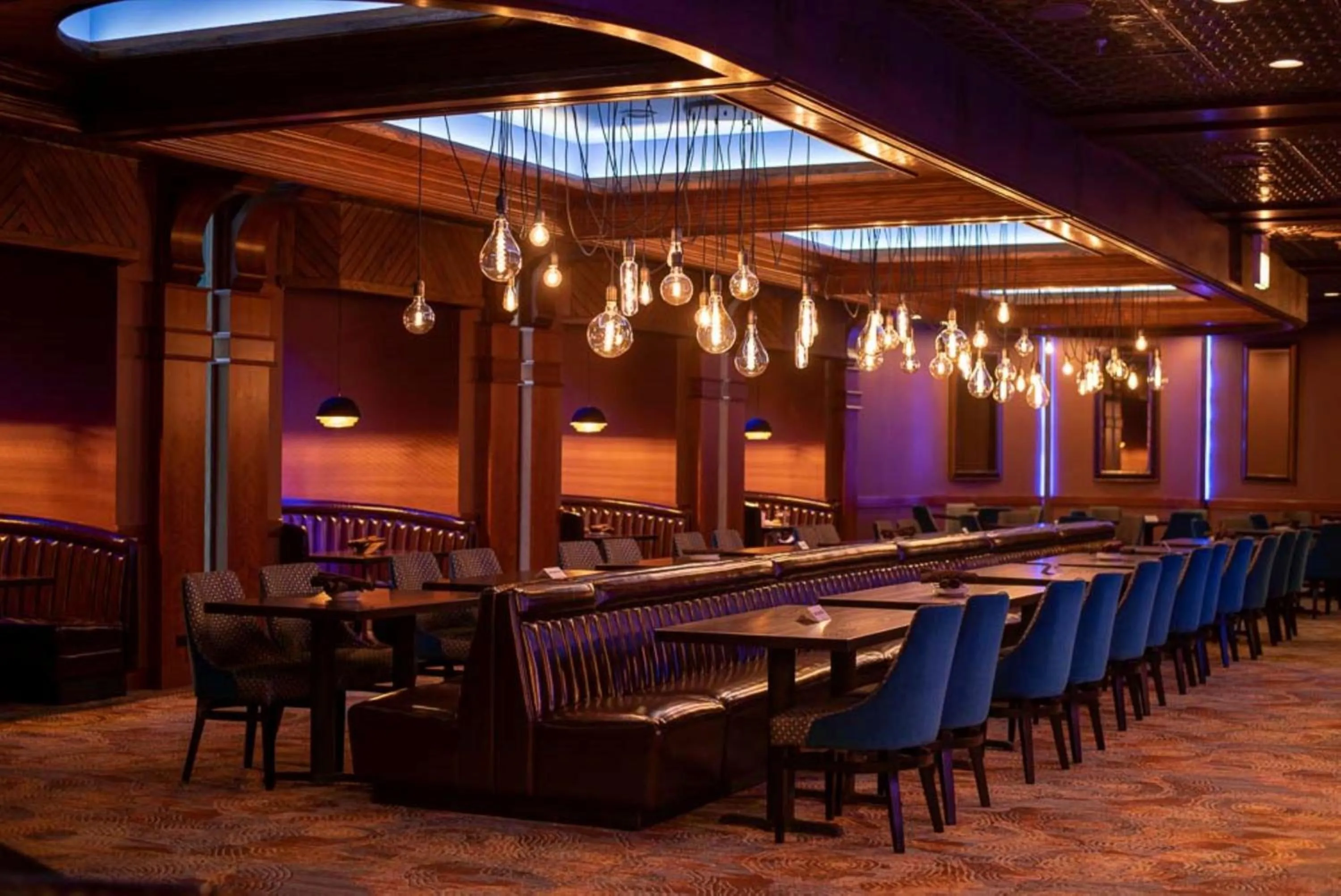 Restaurant/places to eat in Holiday Inn Chicago SW-Countryside ConfCtr by IHG