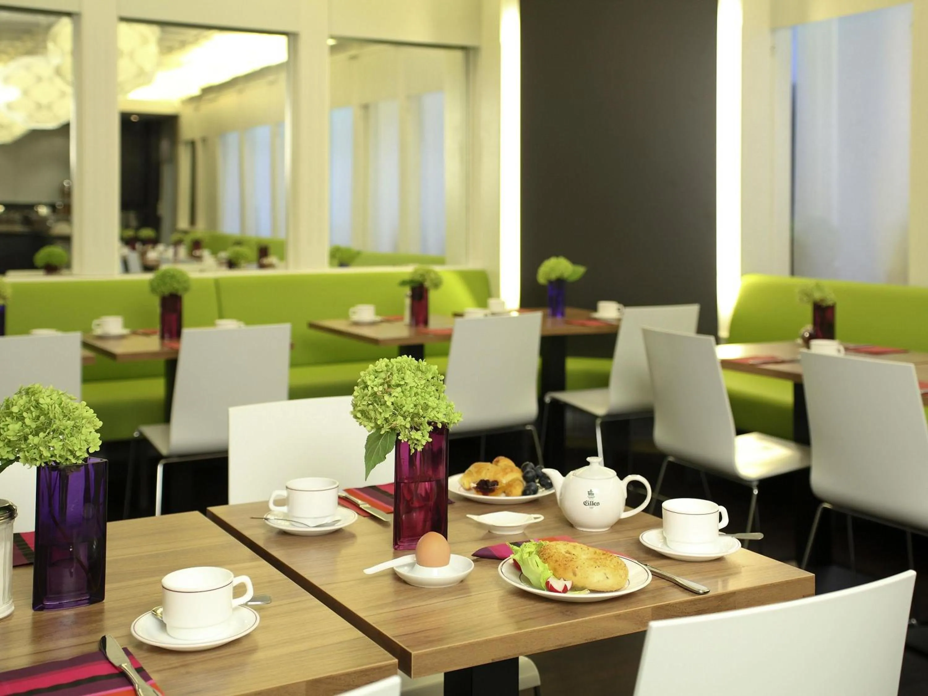 Breakfast in Ibis Styles Frankfurt City