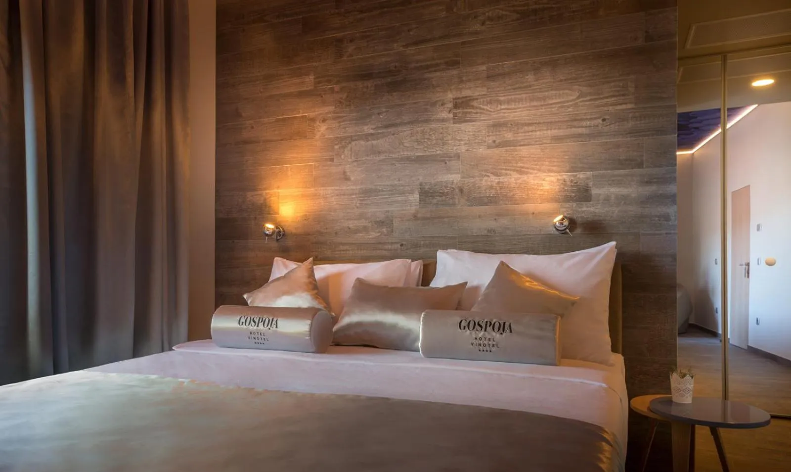 Photo of the whole room, Bed in Hotel Vinotel Gospoja