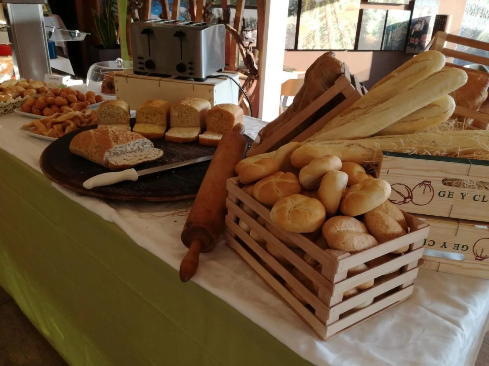 Buffet breakfast in Hotel Vinotel Gospoja