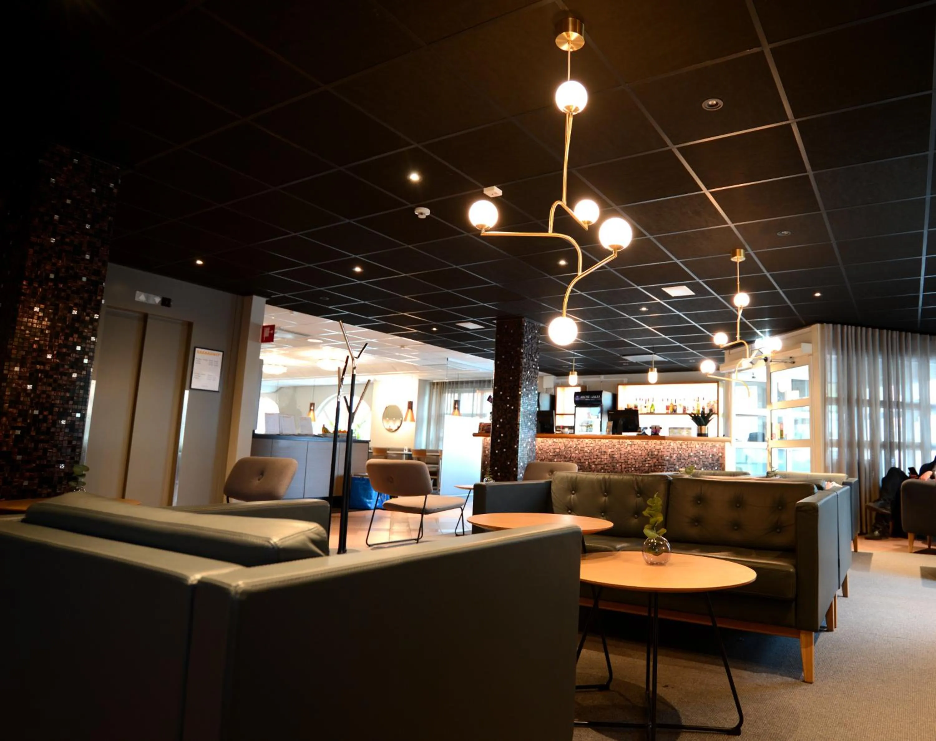 Lobby or reception in Comfort Hotel Arctic