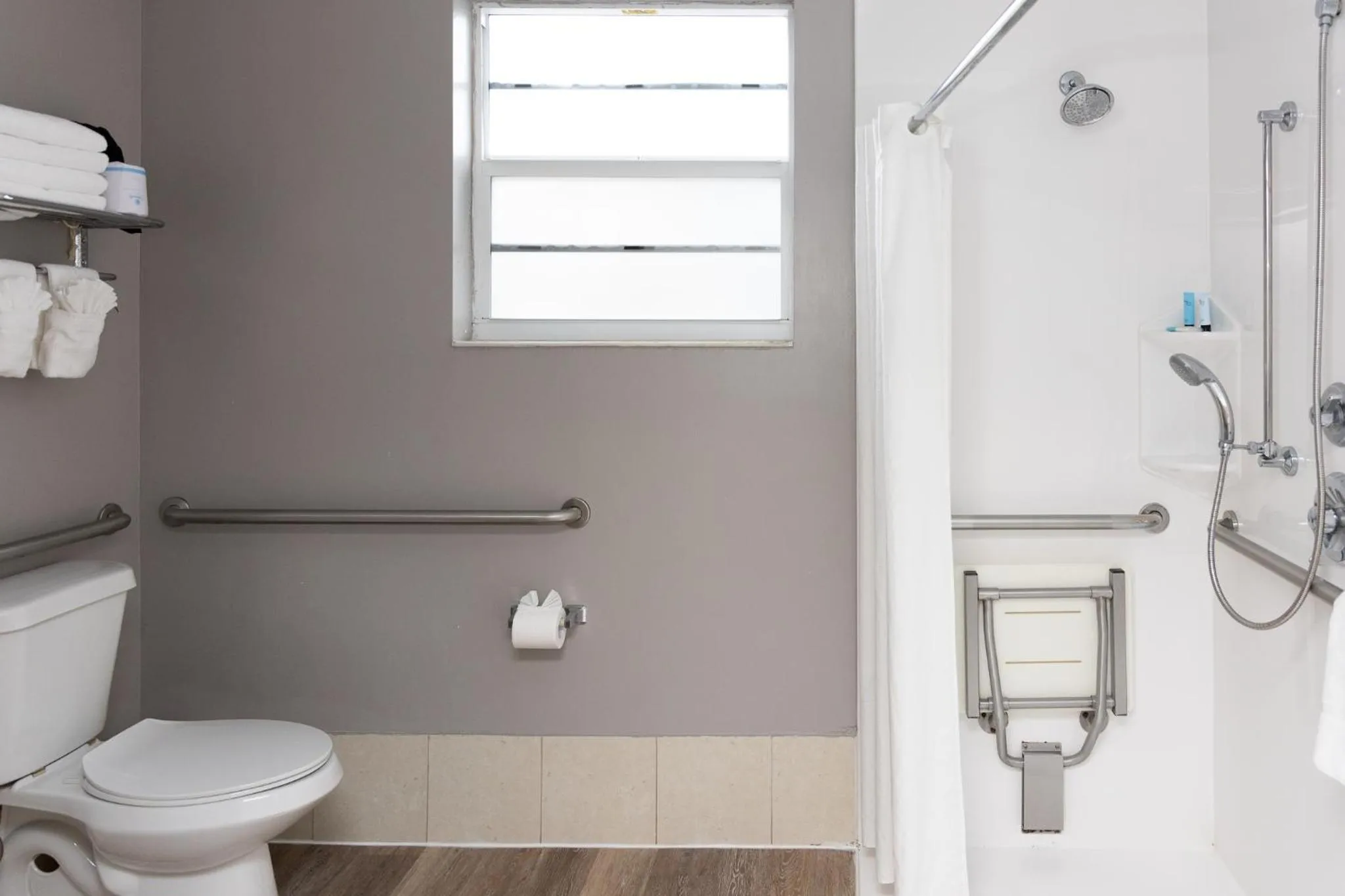 Shower in Ocean Reef Suites