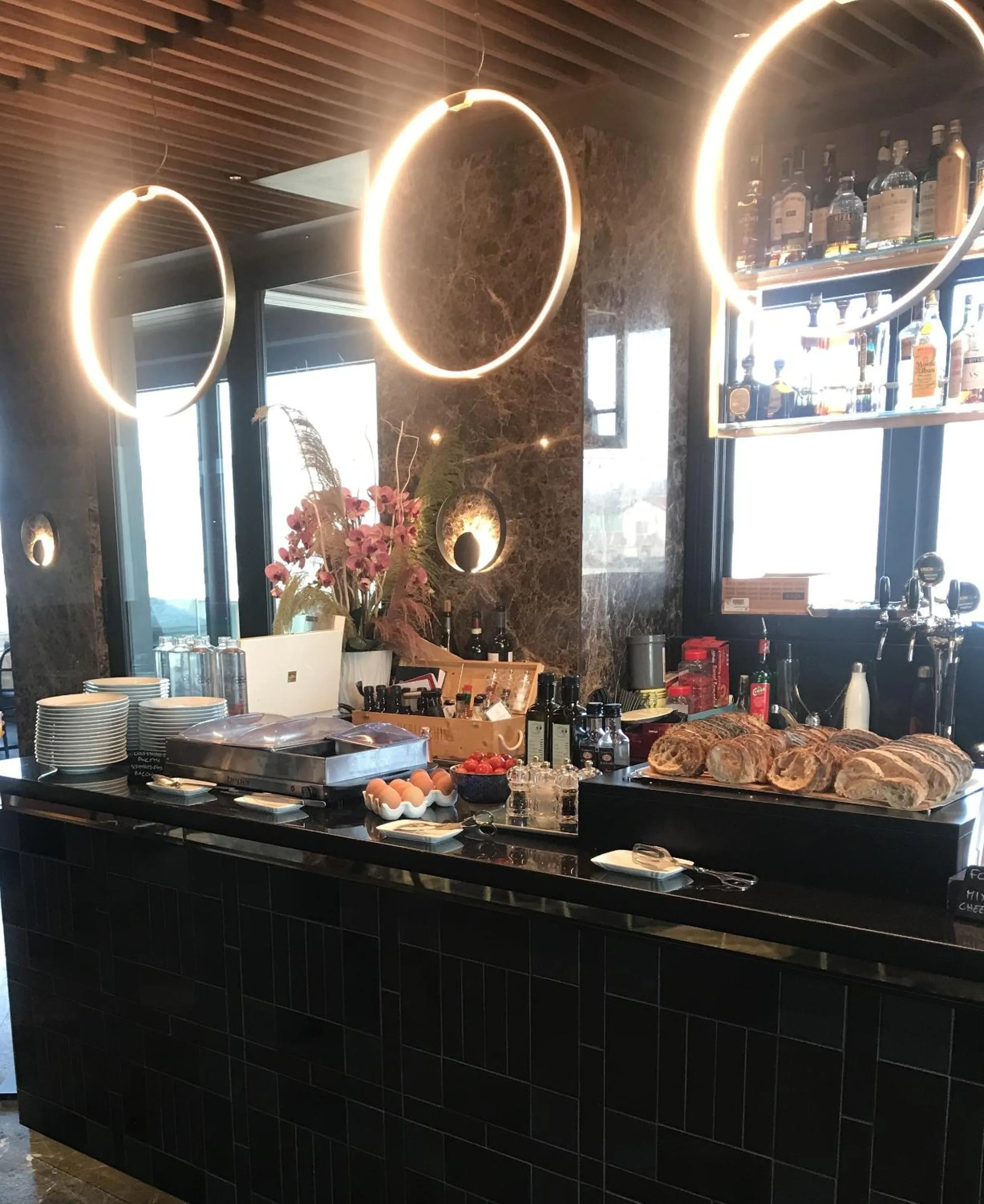 Restaurant/places to eat in Orazio Palace Hotel