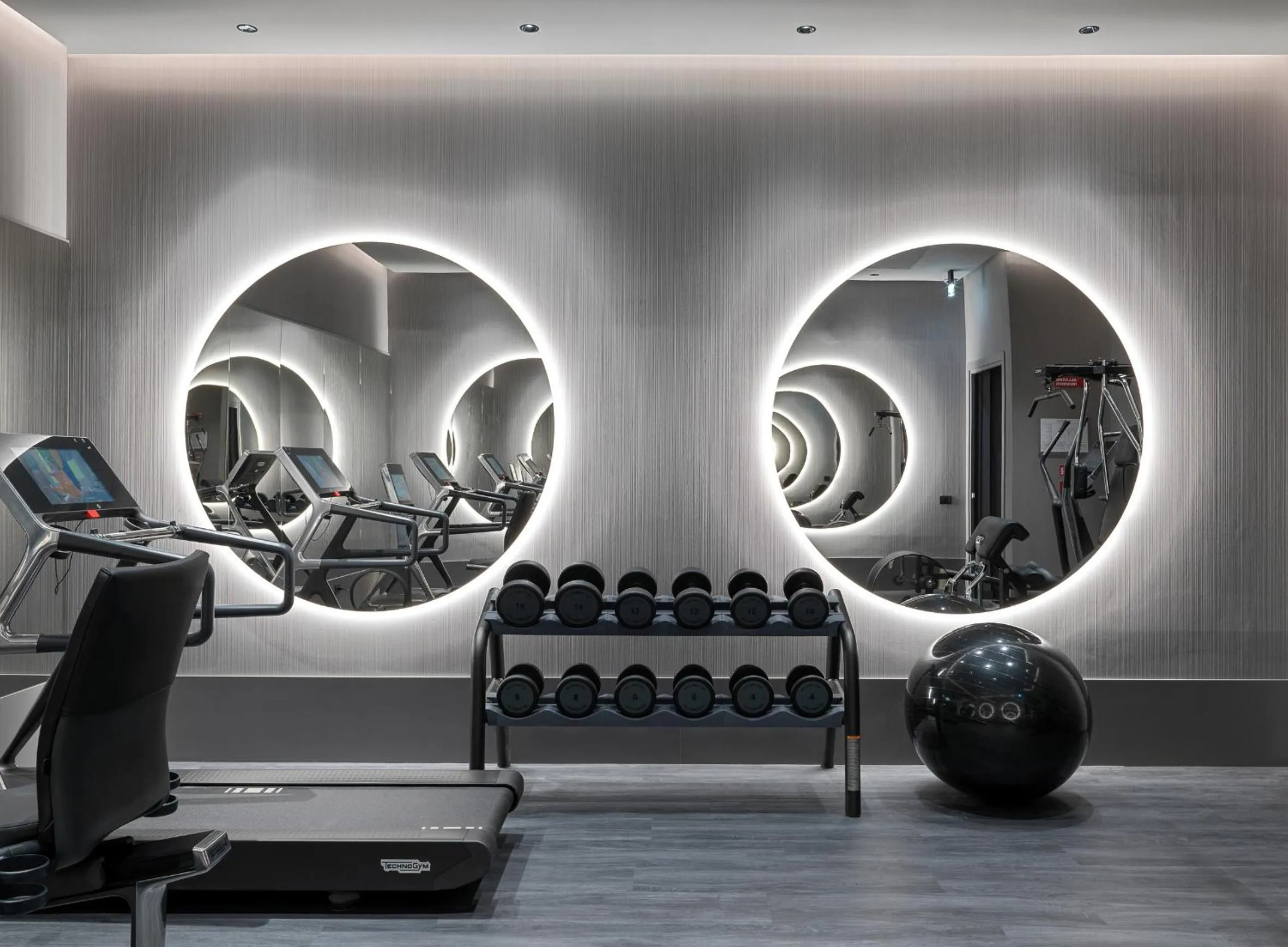 Fitness centre/facilities in Orazio Palace Hotel