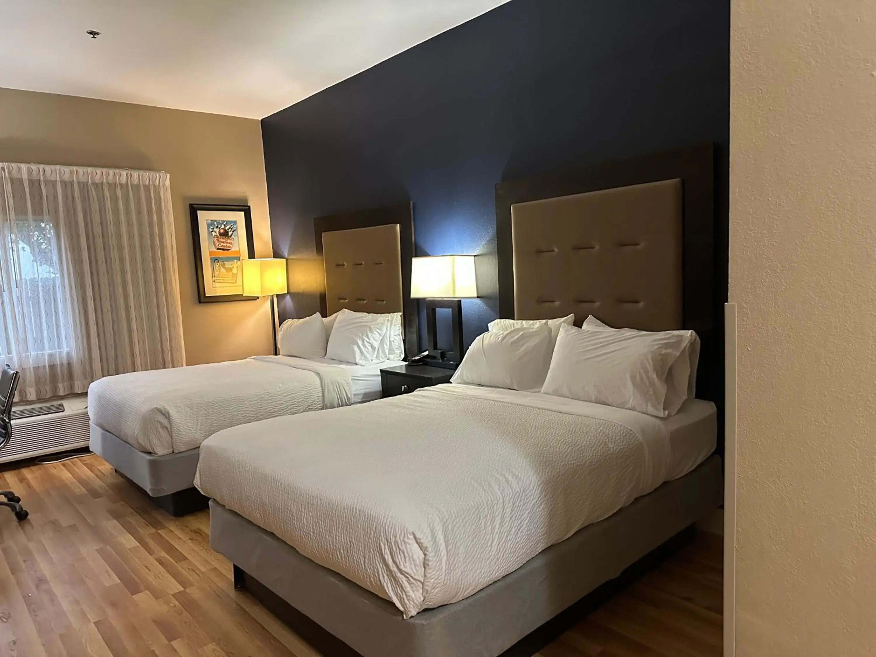 Standard Queen Room with Two Queen Beds in Holiday Inn Hotel & Suites Slidell by IHG Standard Queen Room with Two Queen Beds in Holiday Inn Hotel & Suites Slidell by IHG