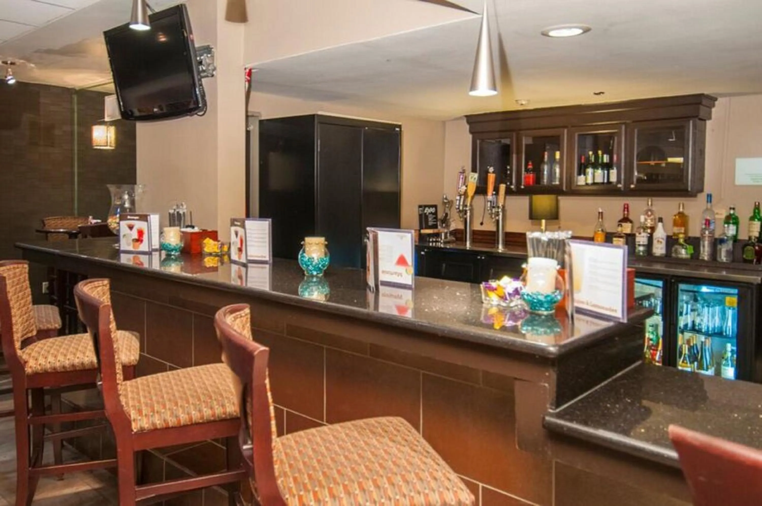 Restaurant/places to eat in Holiday Inn Hotel & Suites Slidell by IHG