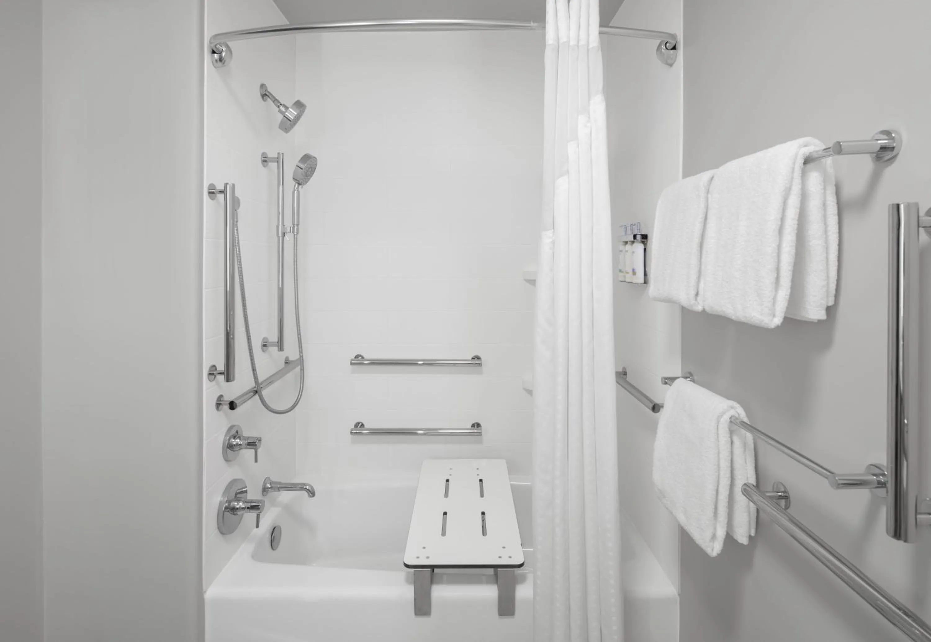 Photo of the whole room in Holiday Inn Express Hotel & Suites Montrose - Black Canyon Area by IHG