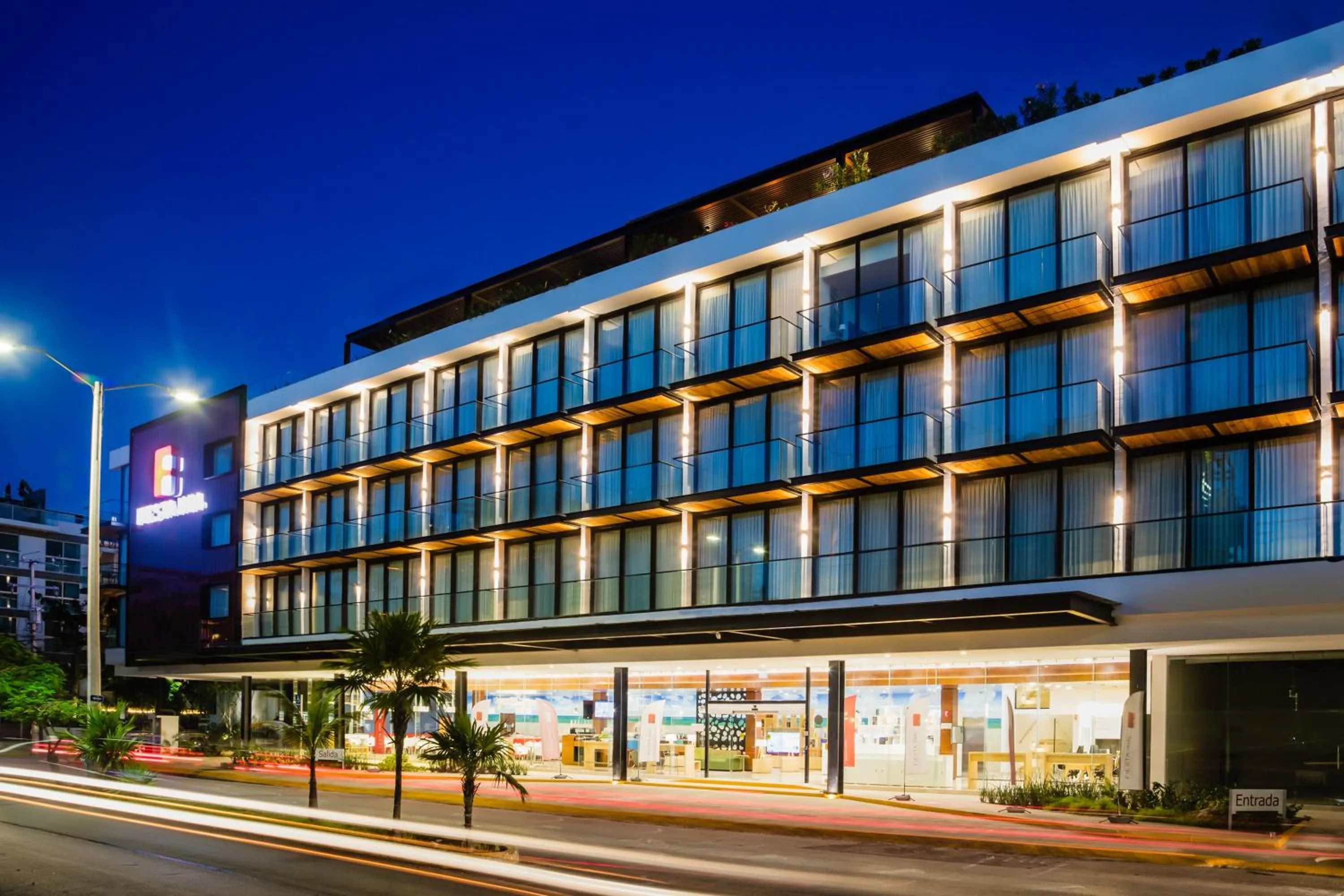 Property building in Fiesta Inn Playa del Carmen