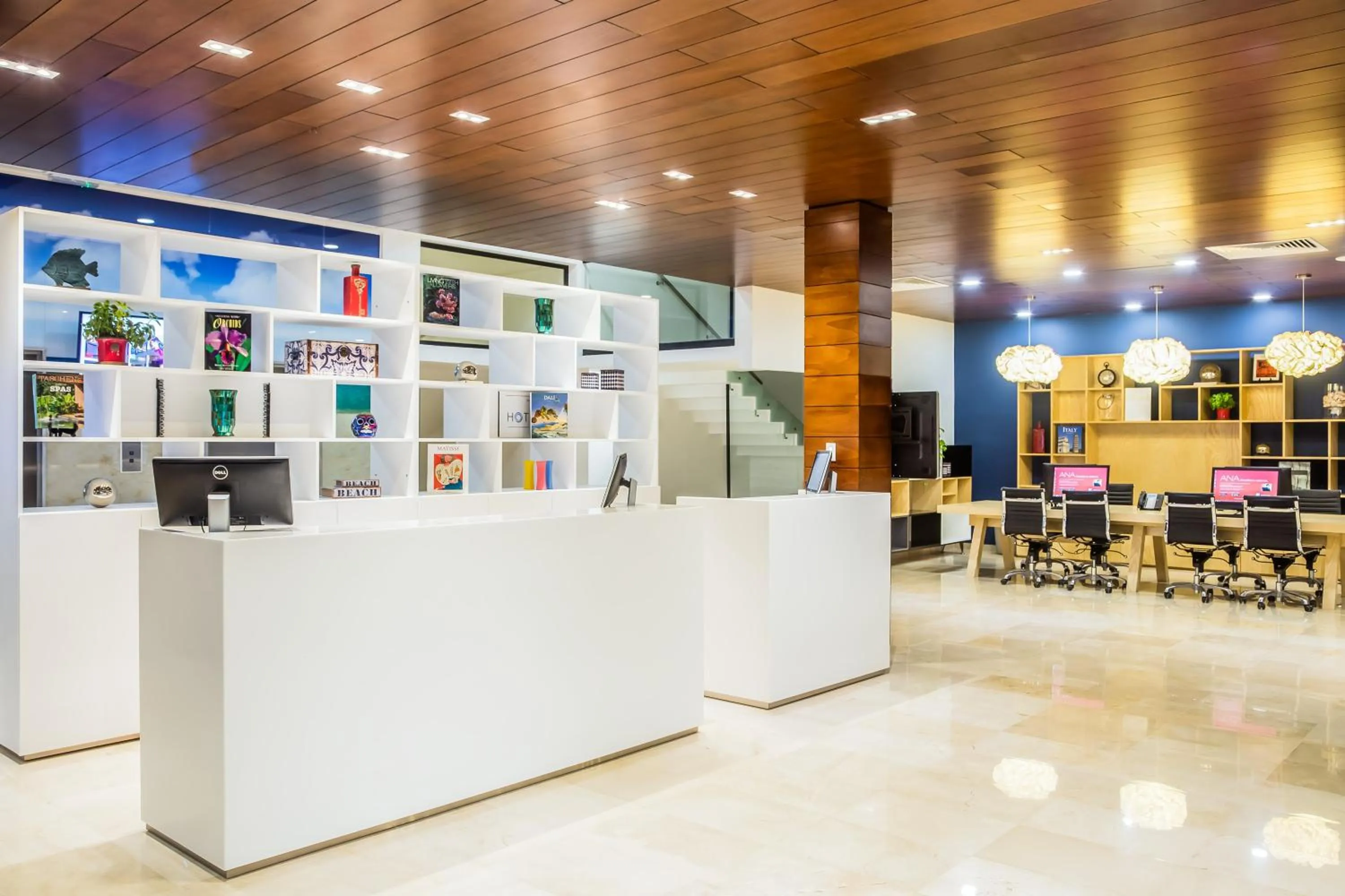 Lobby or reception in Fiesta Inn Playa del Carmen