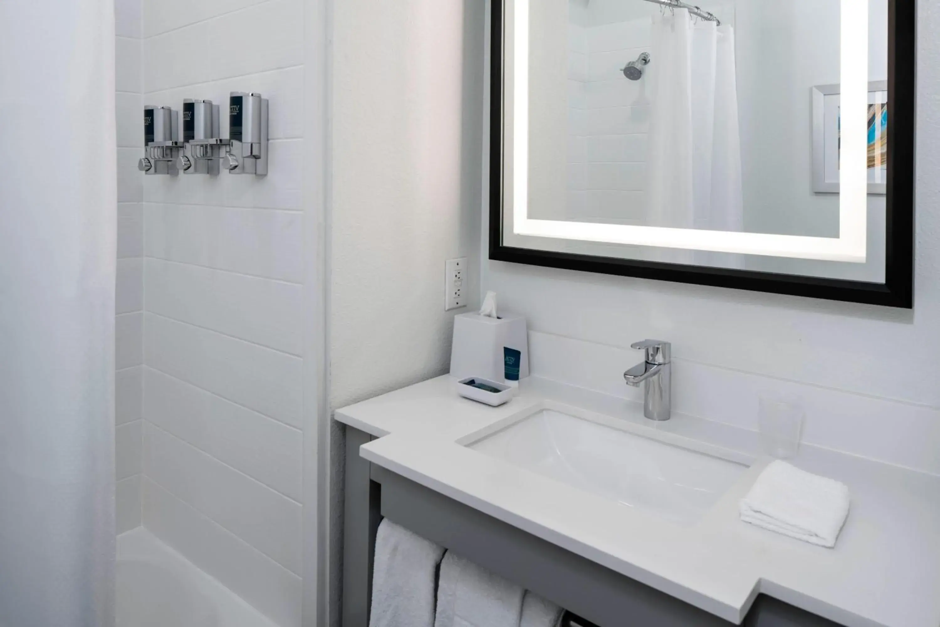 King Suite with Sofa Bed and Roll-In Shower - Mobility/Hearing Accessible in Four Points by Sheraton Dallas Arlington Entertainment District King Suite with Sofa Bed and Roll-In Shower - Mobility/Hearing Accessible in Four Points by Sheraton Dallas Arlington Entertainment District