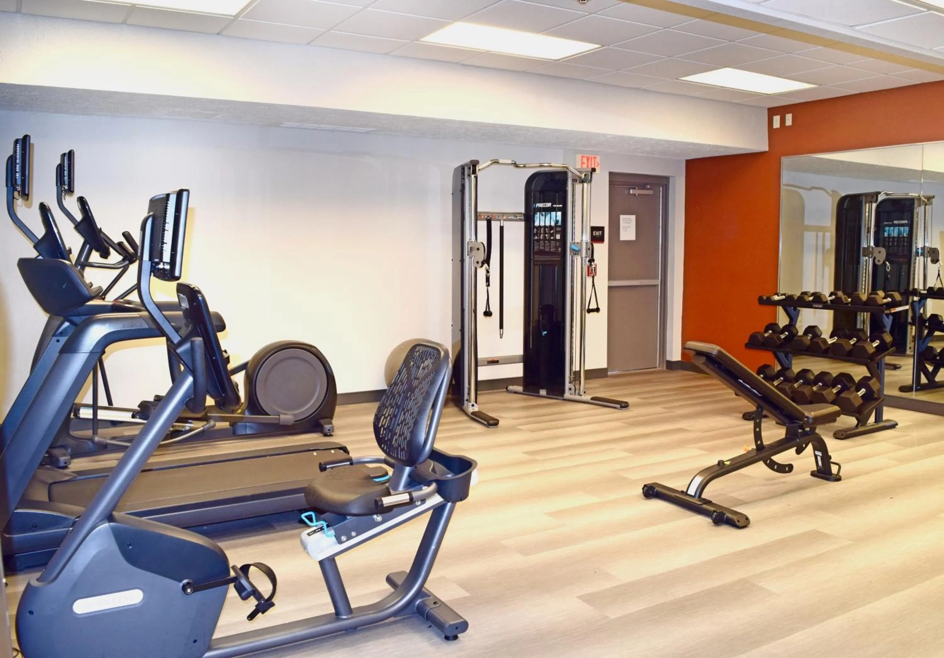 Fitness centre/facilities in Candlewood Suites Indianapolis Downtown Medical District by IHG