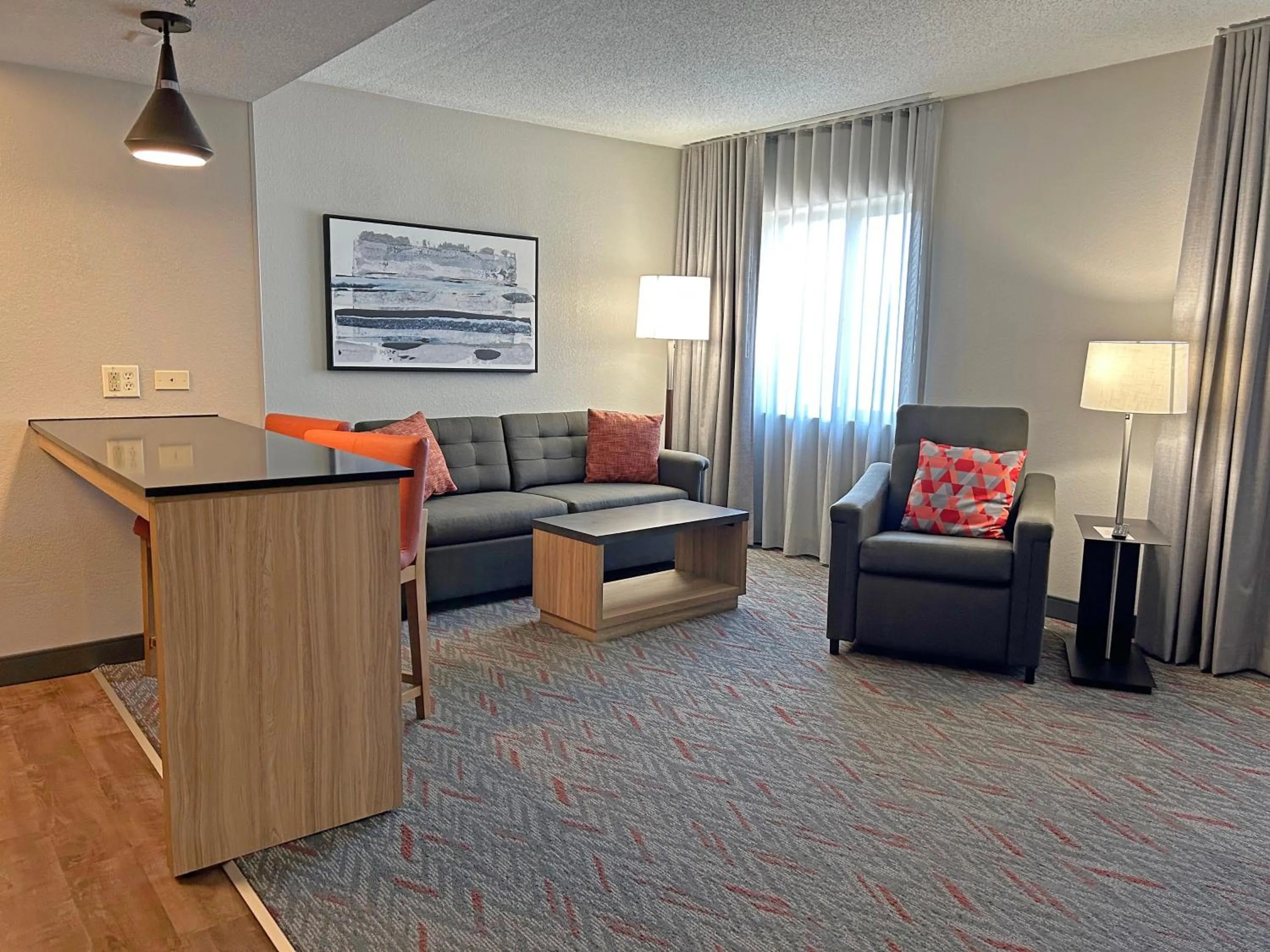 Living room in Candlewood Suites Indianapolis Downtown Medical District by IHG
