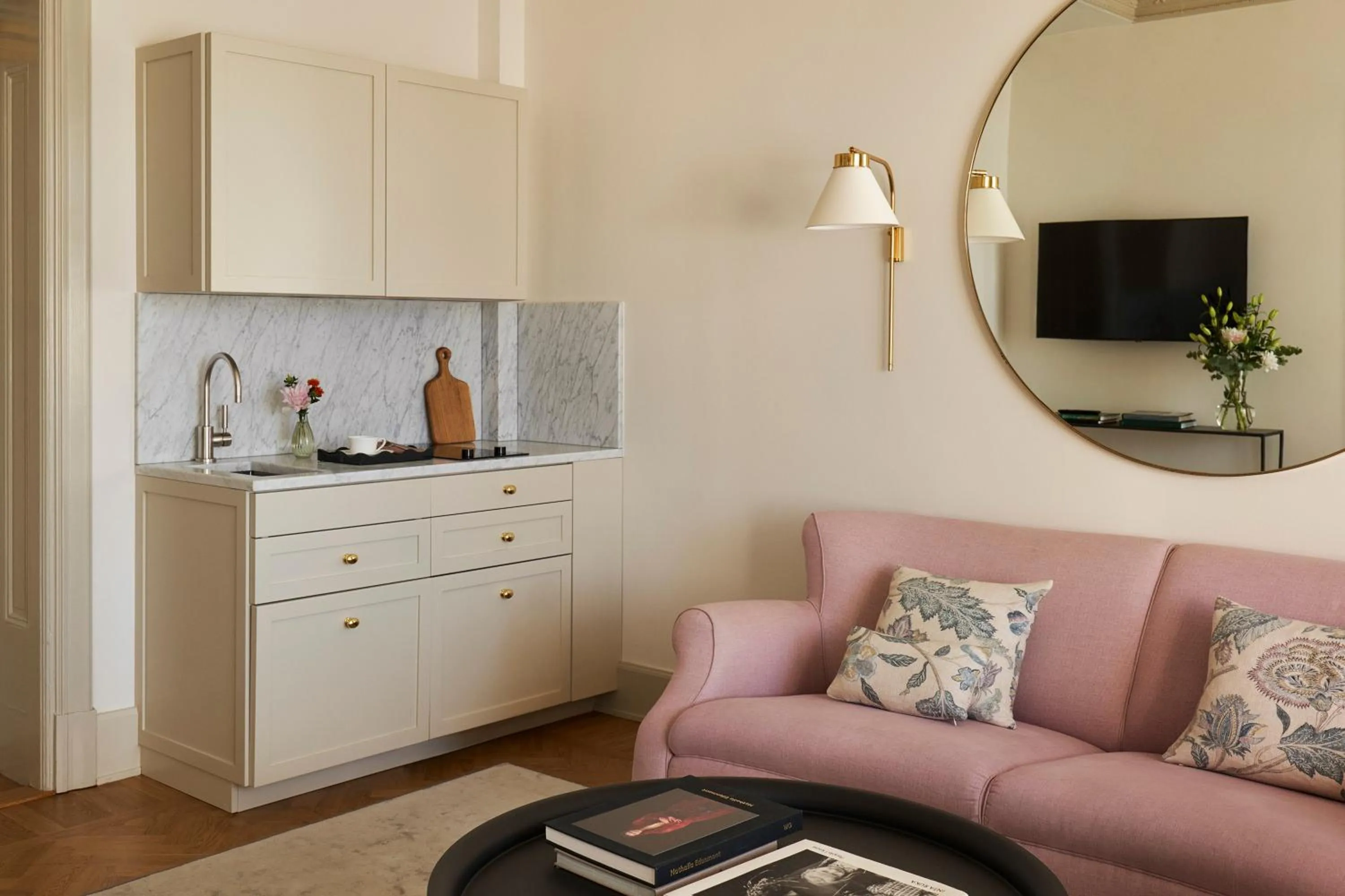 TV and multimedia in Hotel Diplomat Stockholm