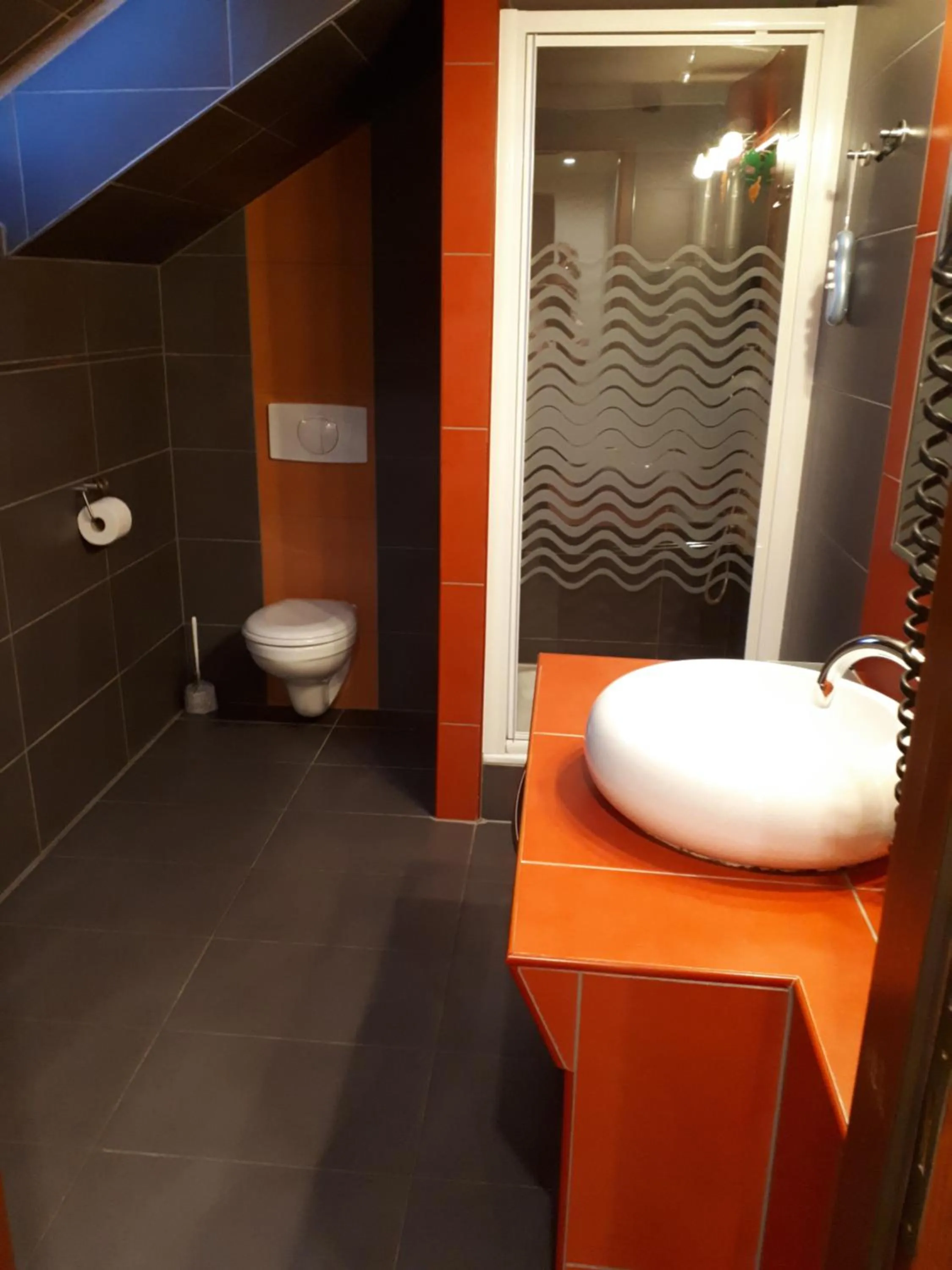 Bathroom in Kertvárosi Apartman