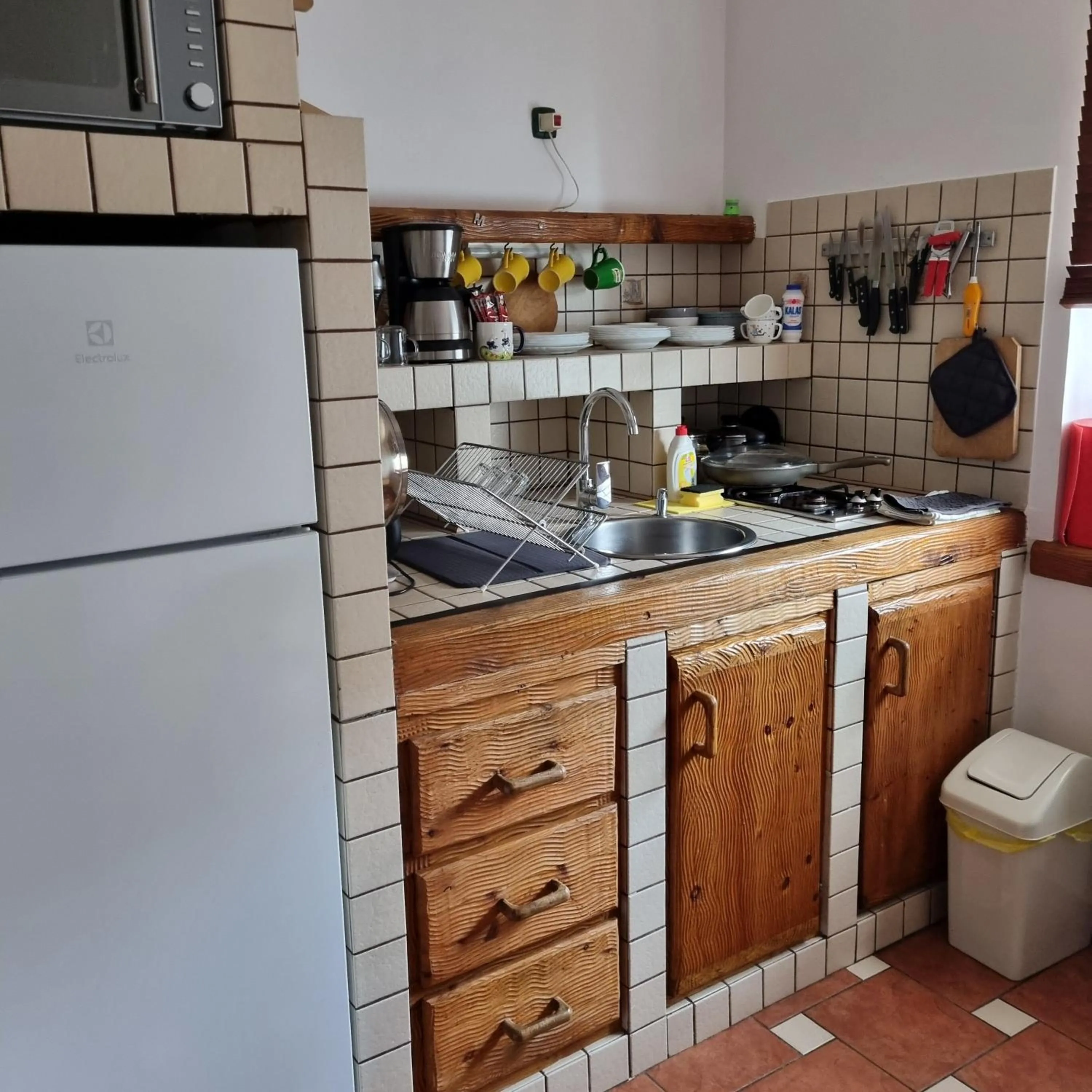 kitchen in Kertvárosi Apartman