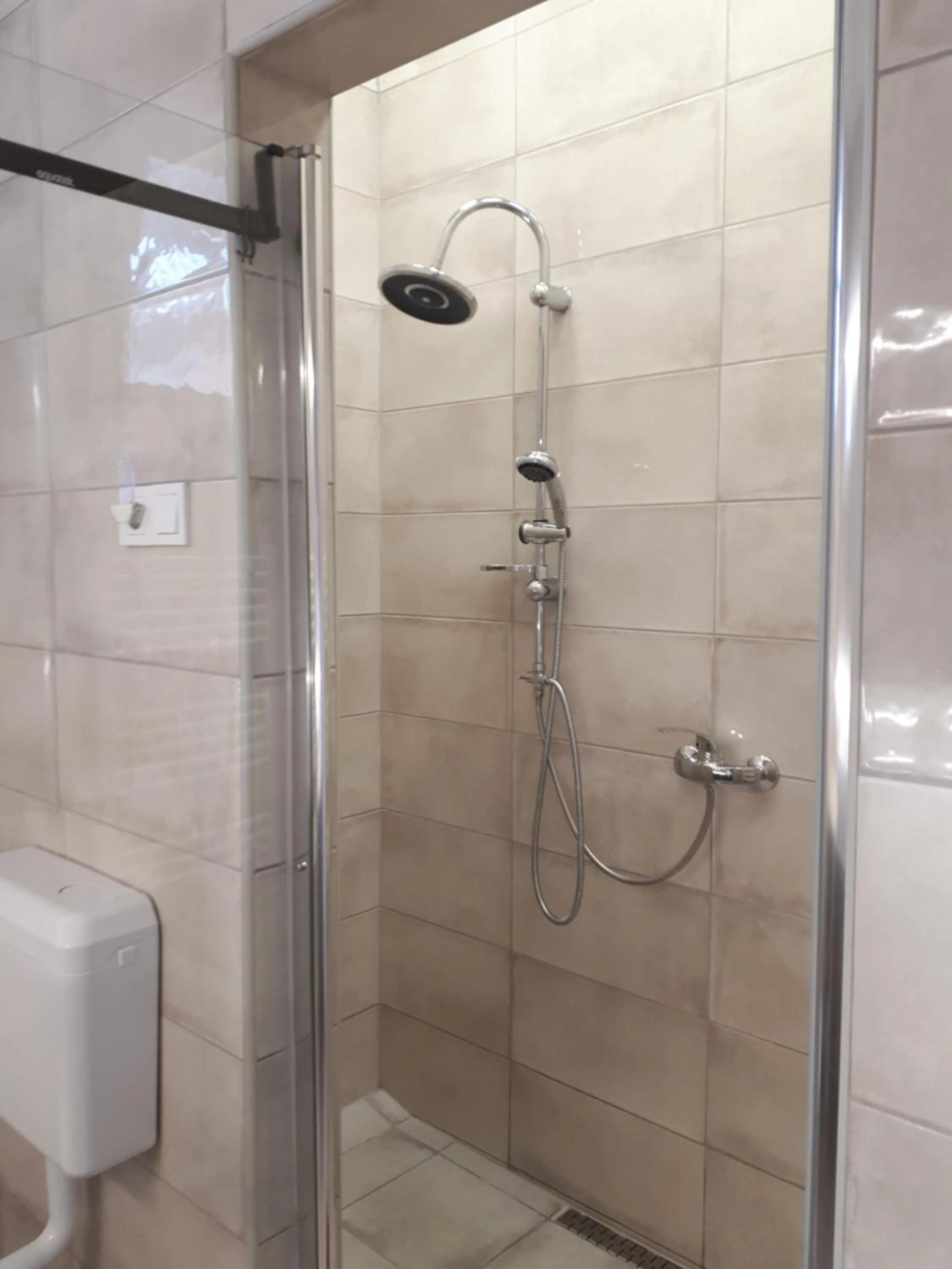 Bathroom in Kertvárosi Apartman