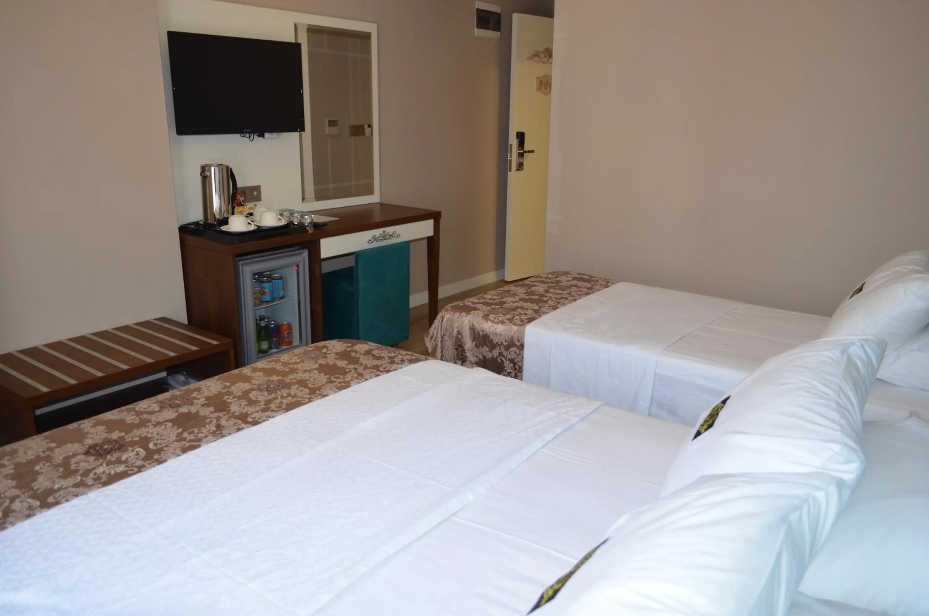 Family, Bed in Sinop Dolunay Hotel