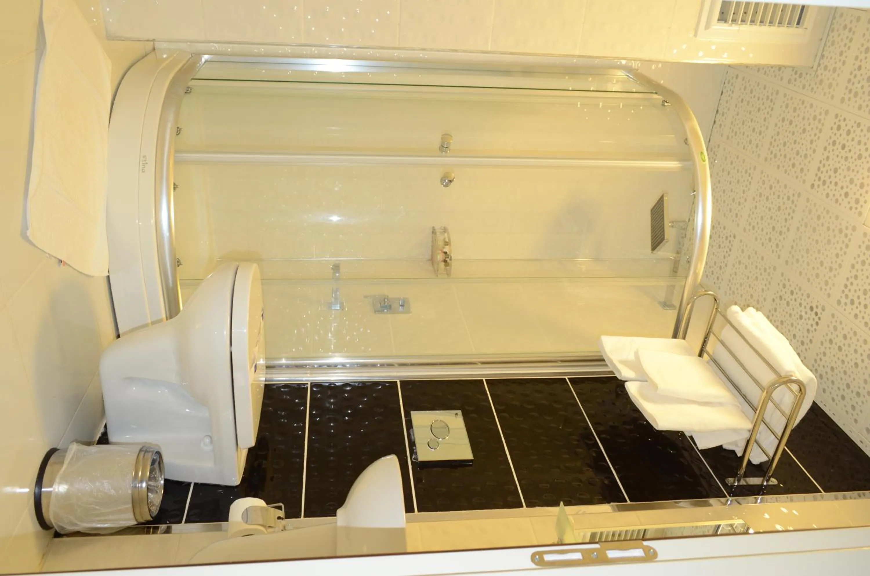 Bathroom in Sinop Dolunay Hotel