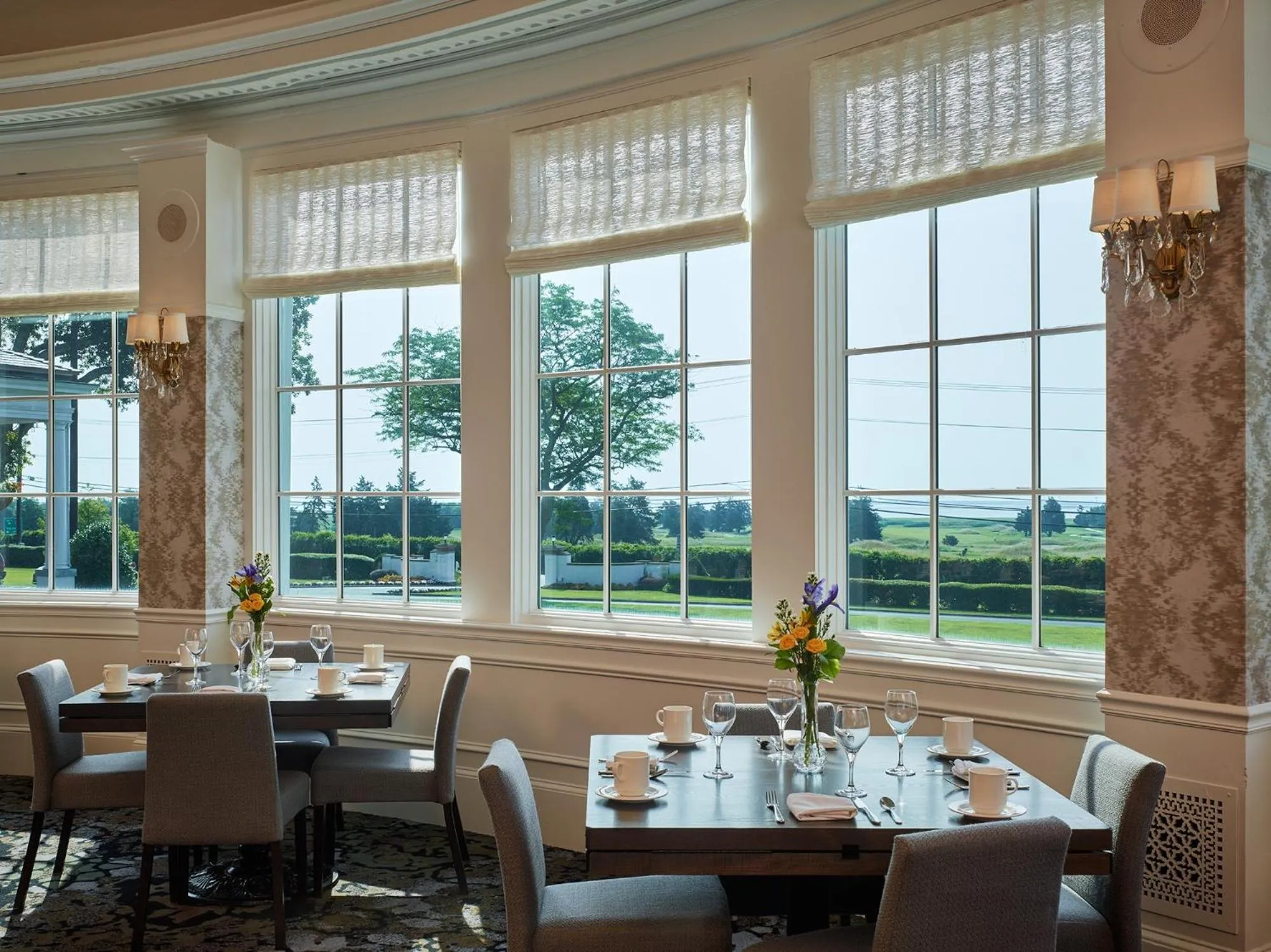 Restaurant/places to eat in Seaview, A Dolce Hotel