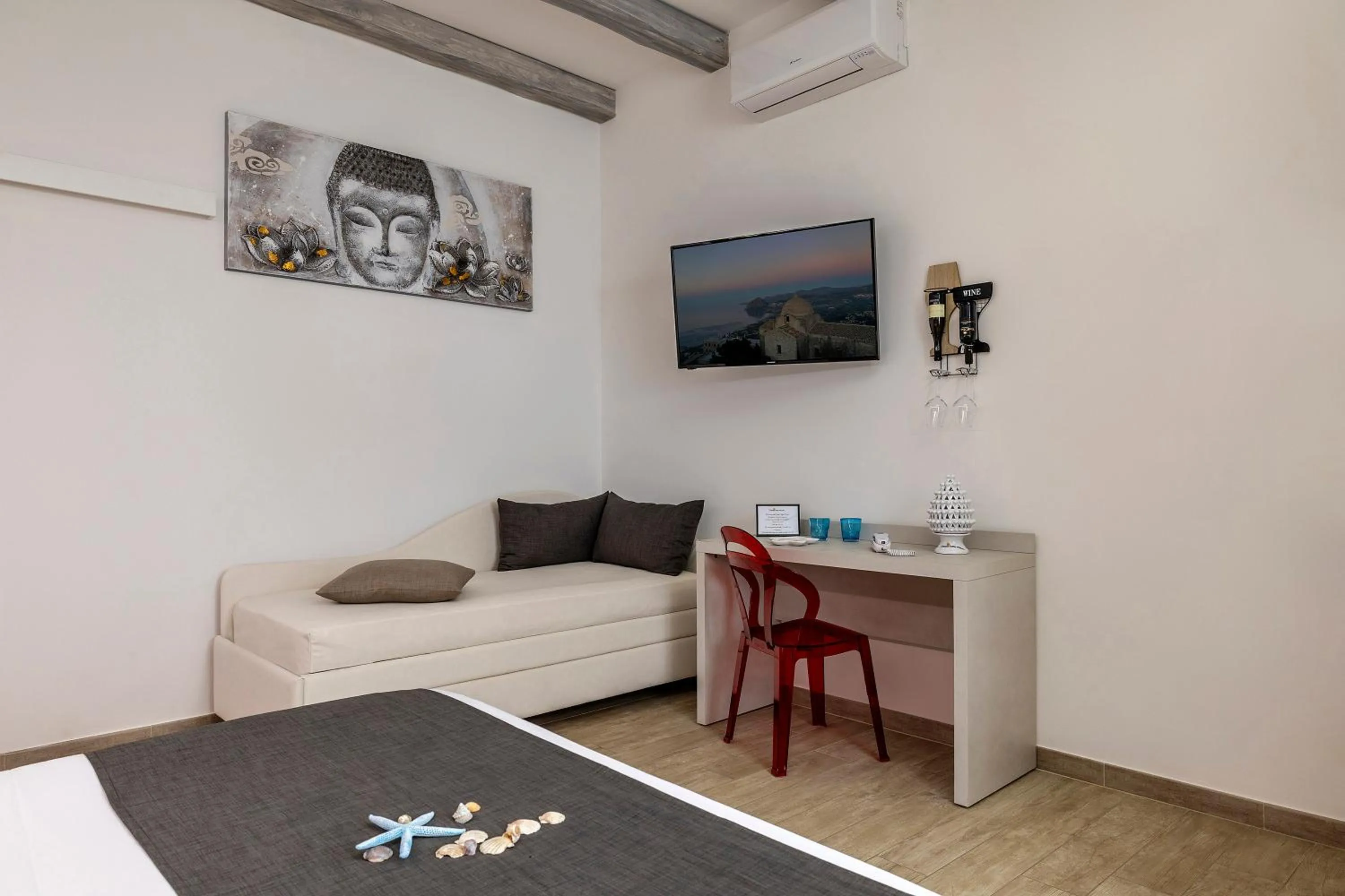 Bedroom, Bed in Hotel Soffio D'Estate