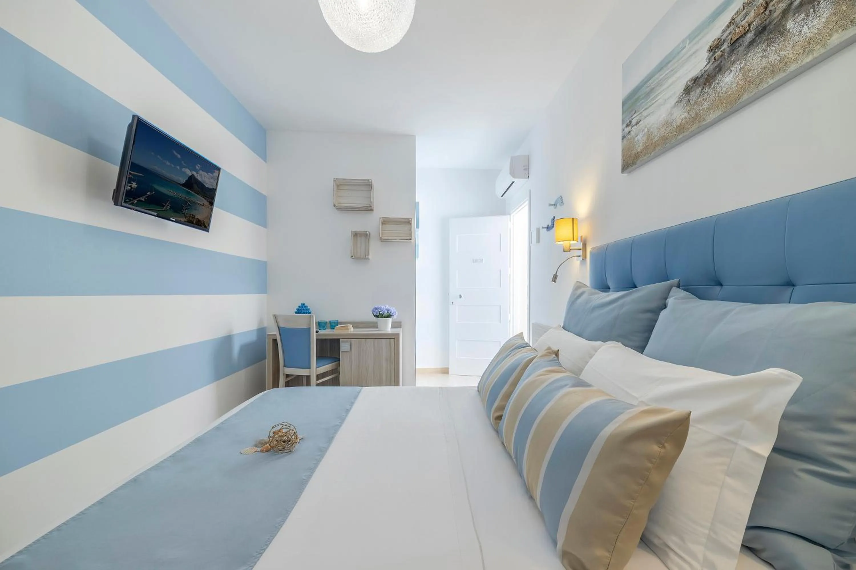 Bedroom, Bed in Hotel Soffio D'Estate