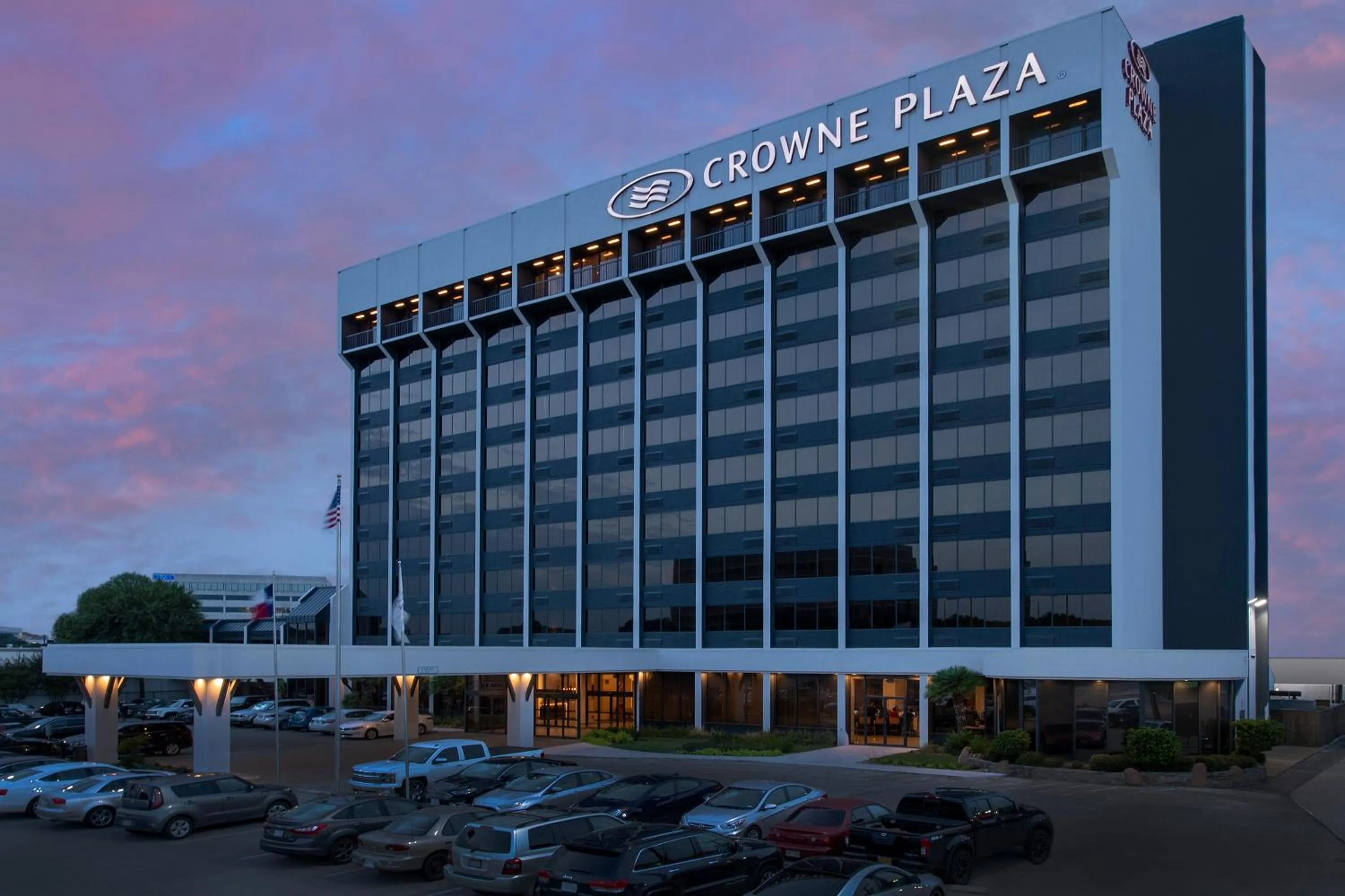 Property building in Crowne Plaza San Antonio Airport by IHG