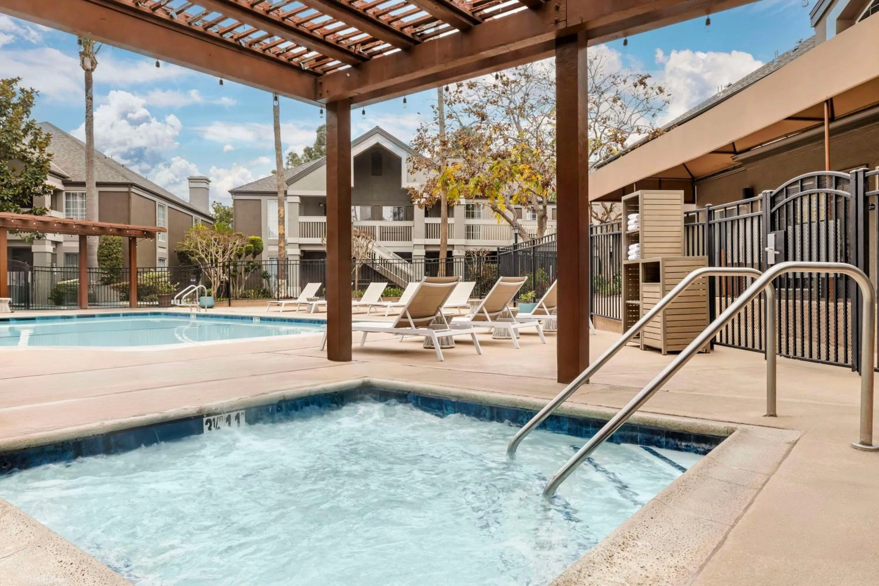 Pool view in Sonesta ES Suites Torrance Redondo Beach