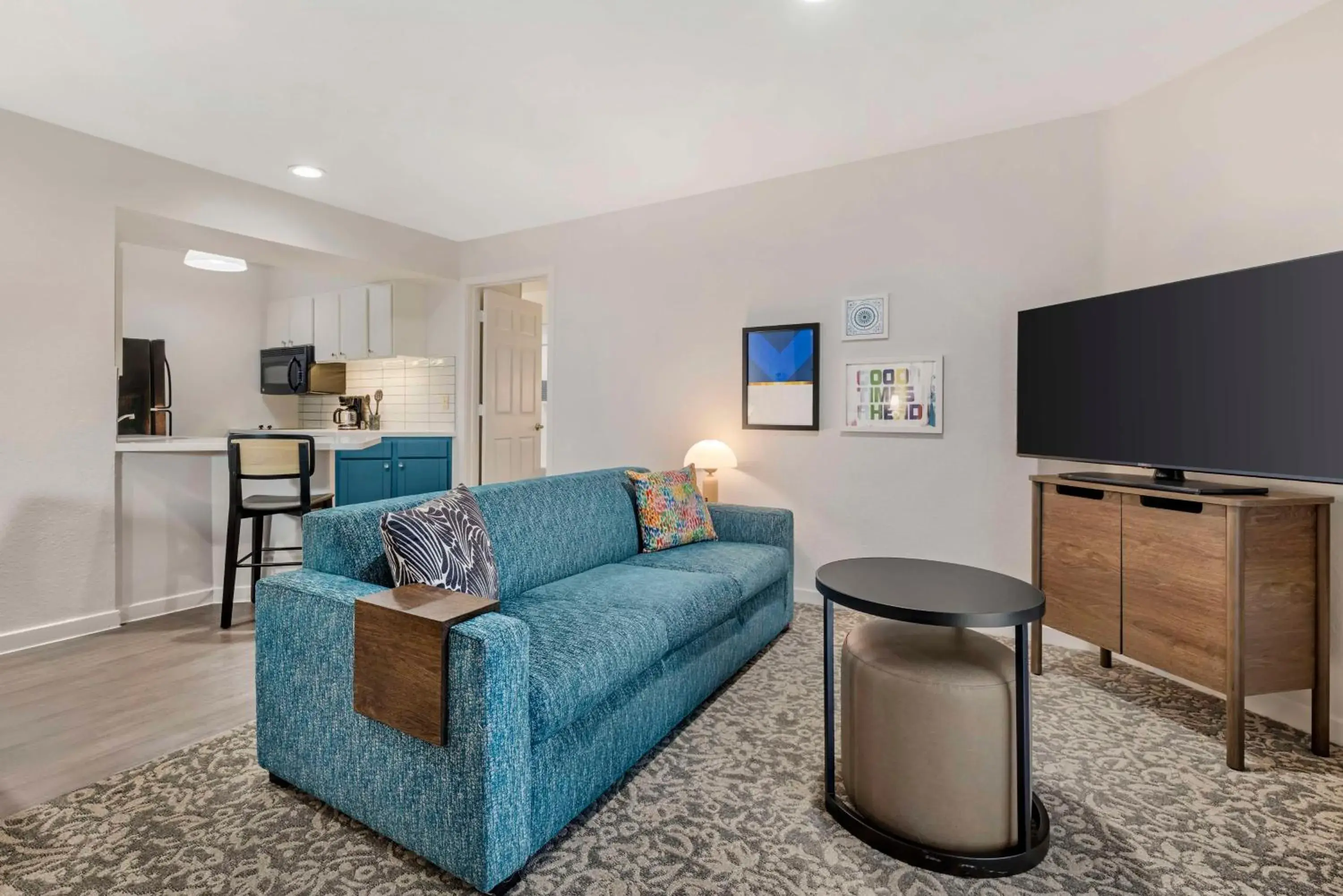 Bedroom in Sonesta ES Suites Torrance Redondo Beach Bedroom in Sonesta ES Suites Torrance Redondo Beach