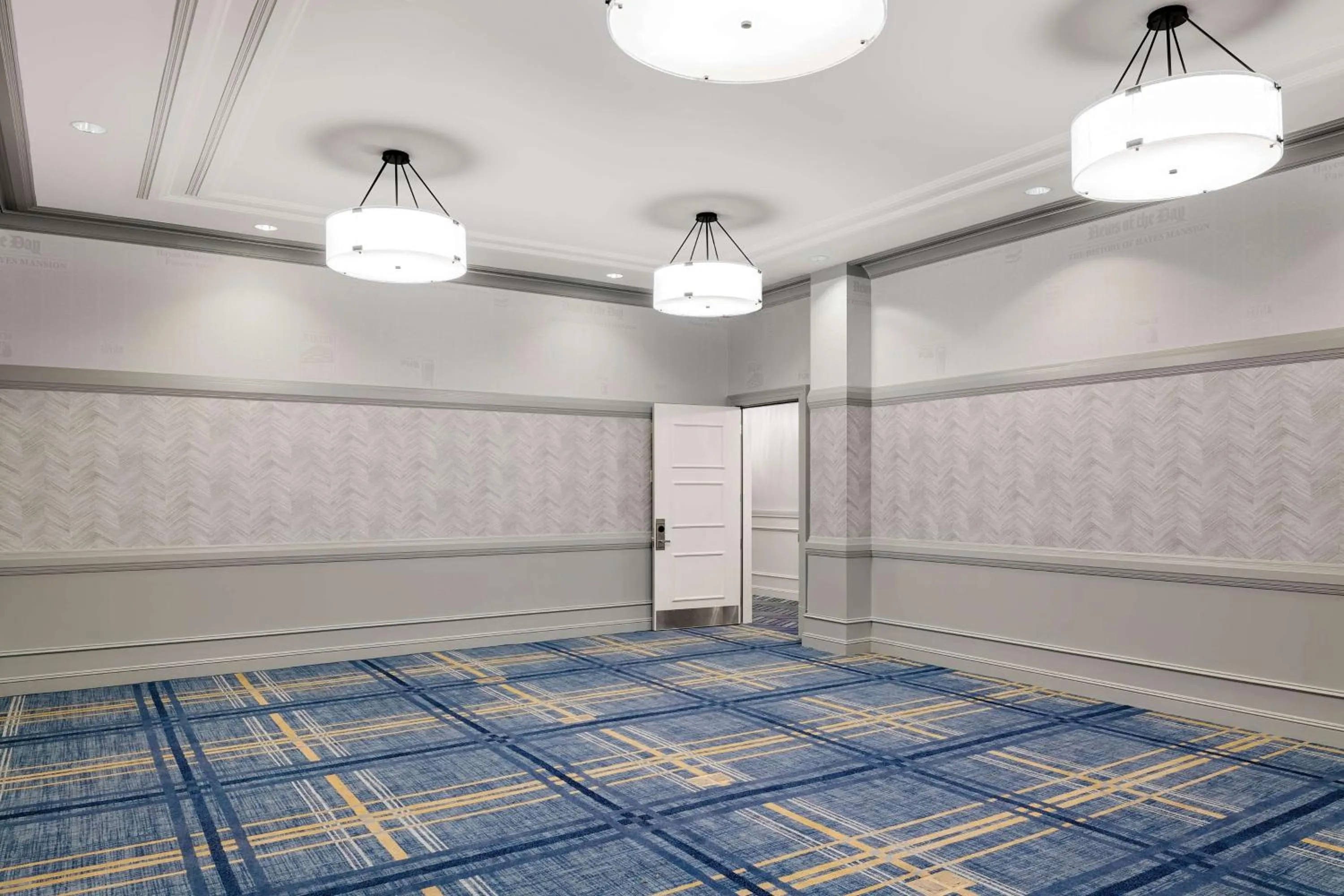 Meeting/conference room, Bed in Hayes Mansion San Jose, Curio Collection by Hilton